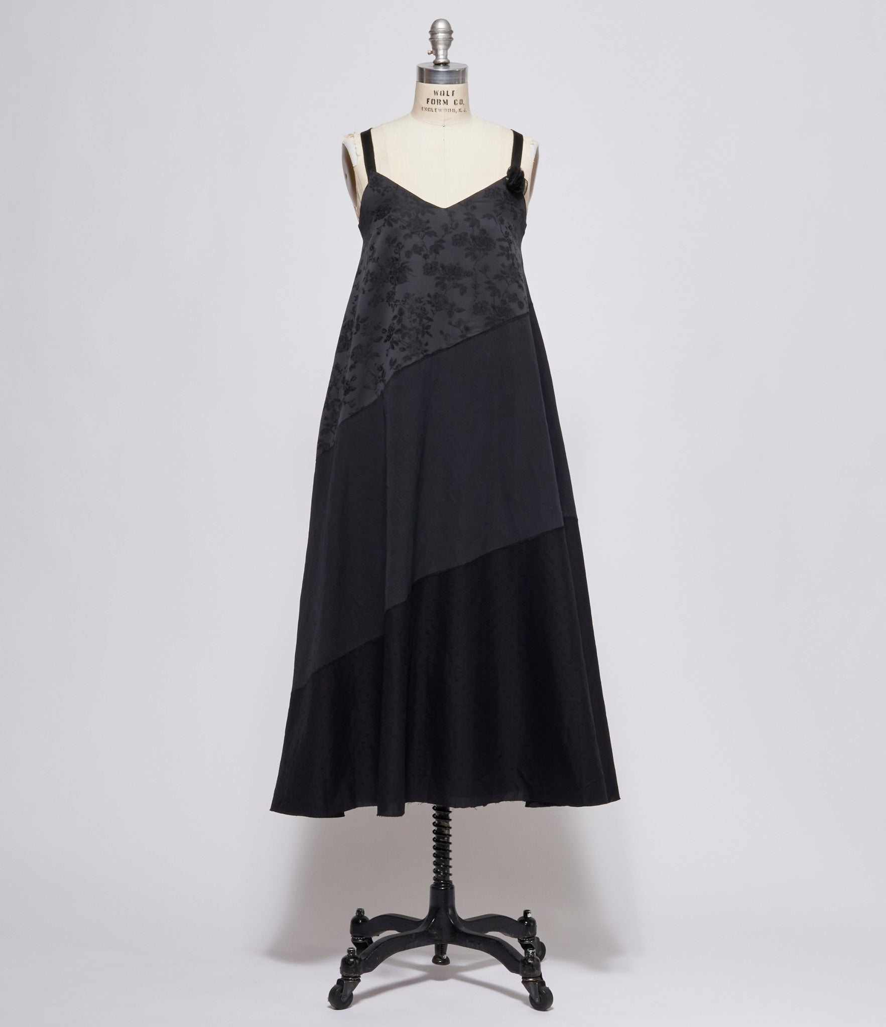 A Tentative Atelier Womens Black Sol G. Dress
