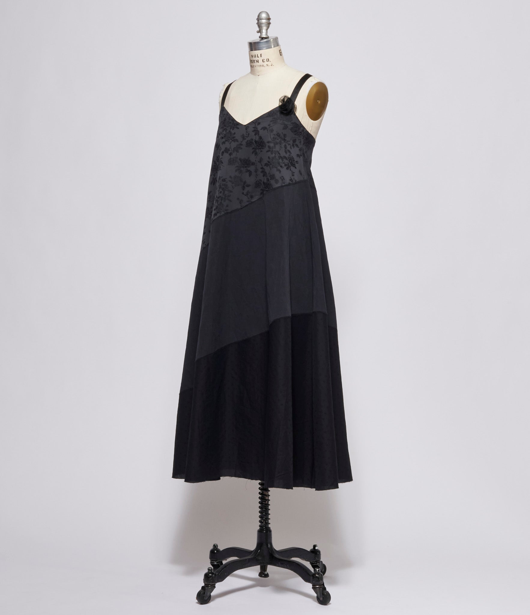 A Tentative Atelier Womens Black Sol G. Dress