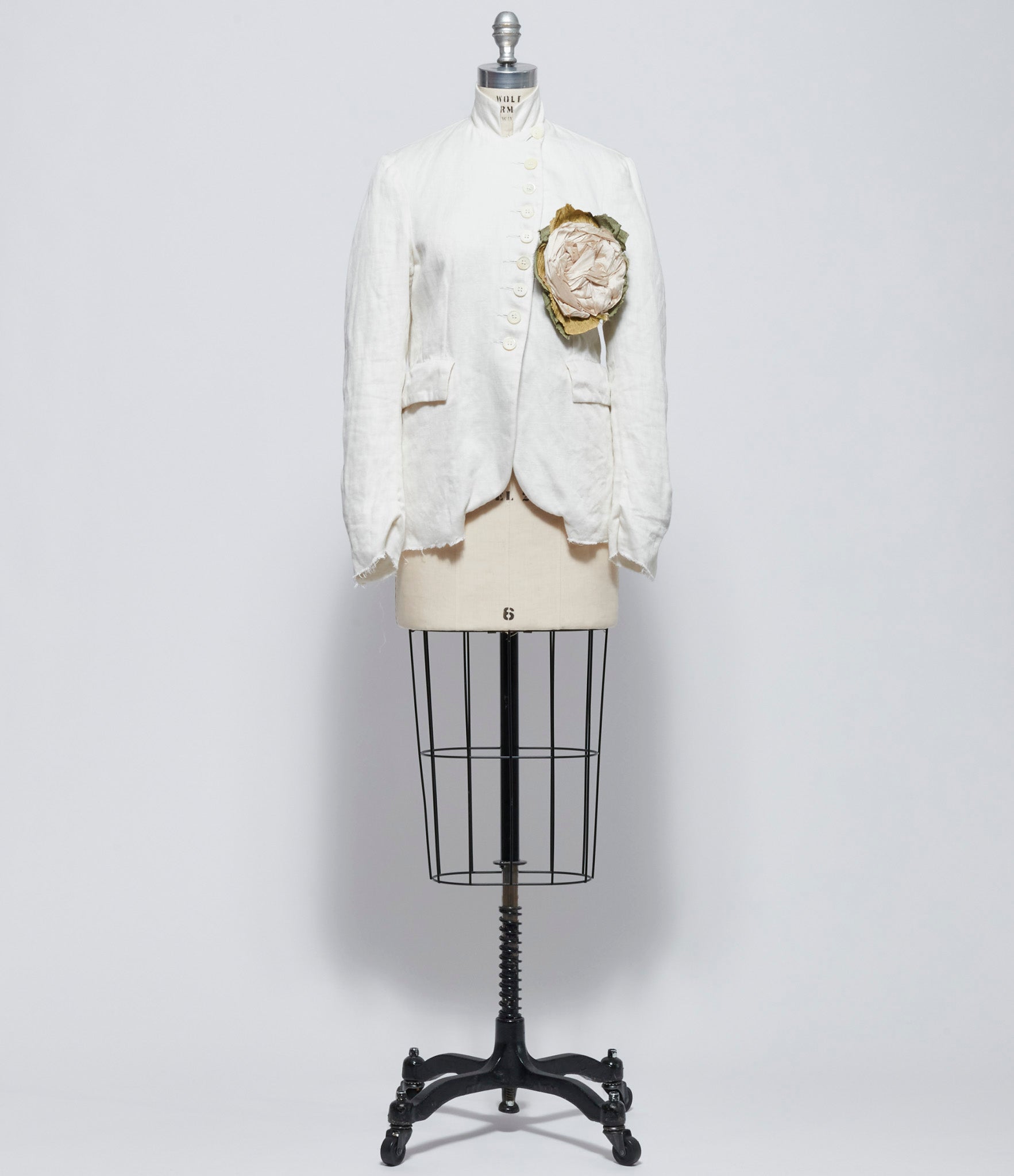 Elena Dawson Swan Linen 9X Short Blazer Peak with Large Mophead Brooch