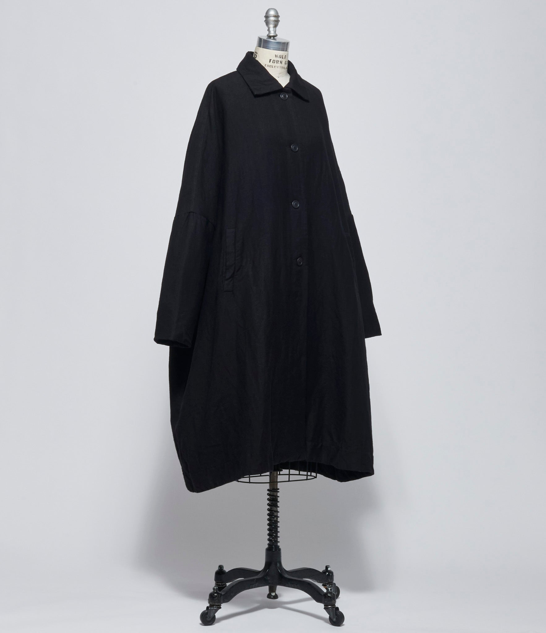 Casey Casey Womens Atomless Bat Black Coat