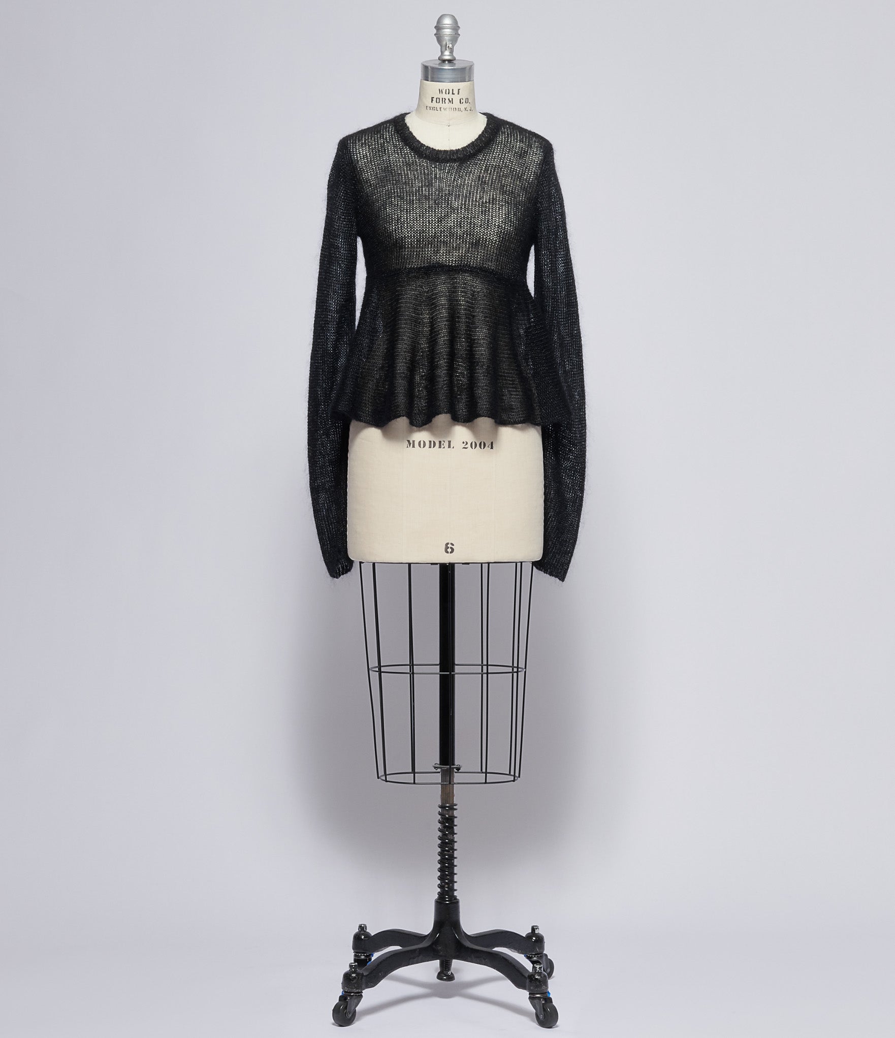 Noir Kei Ninomiya Comme Des Garcons Womens Black Metallic Sweater