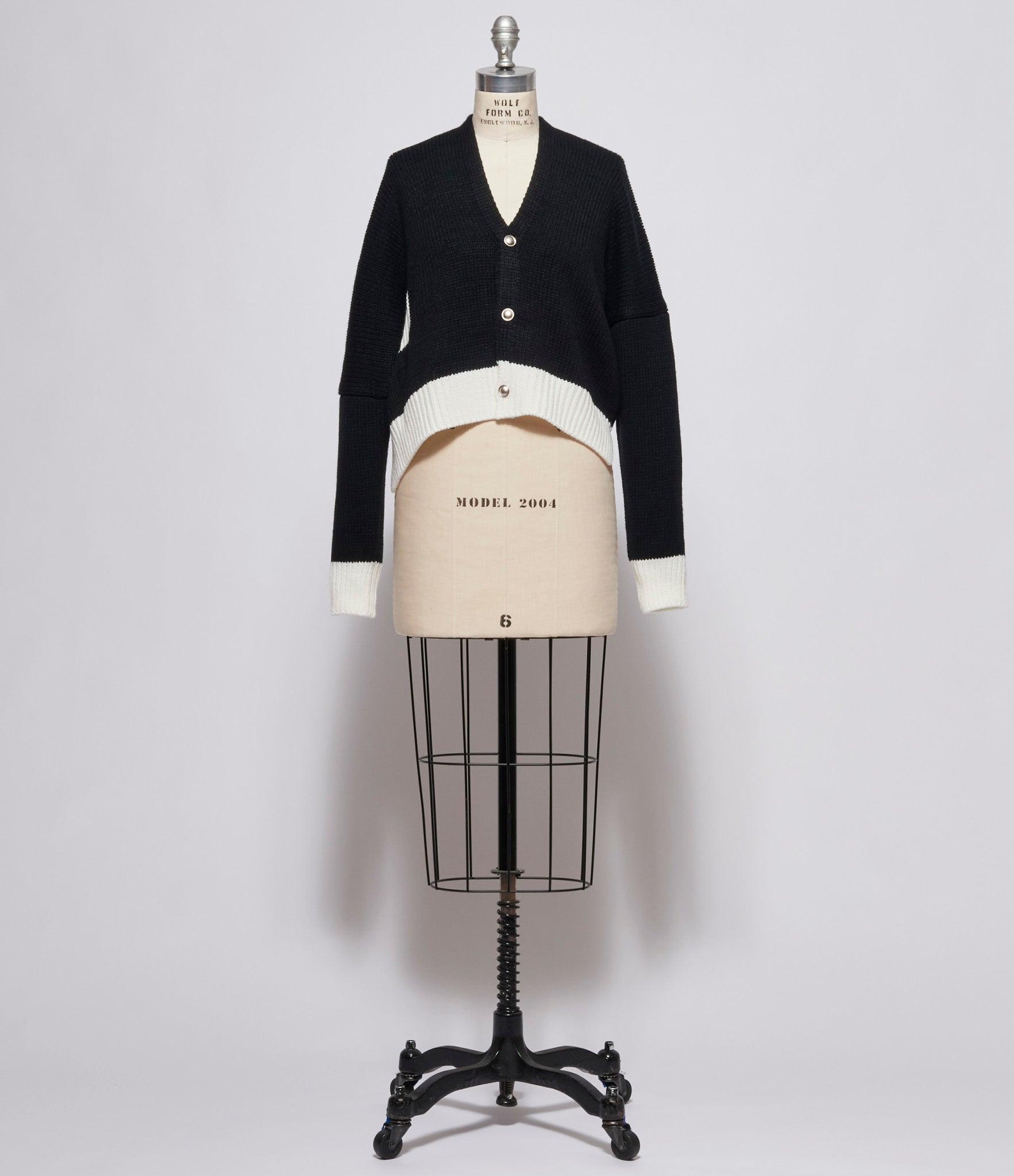sulvam Black V-Neck Cardigan