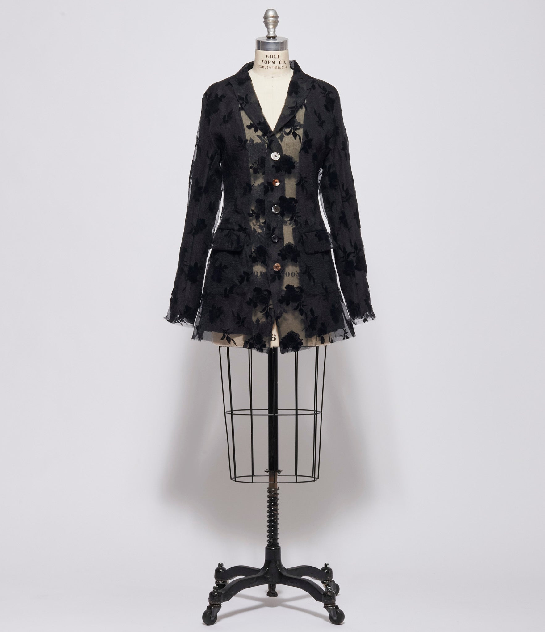 A Tentative Atelier Women Jonquill Black Jacket