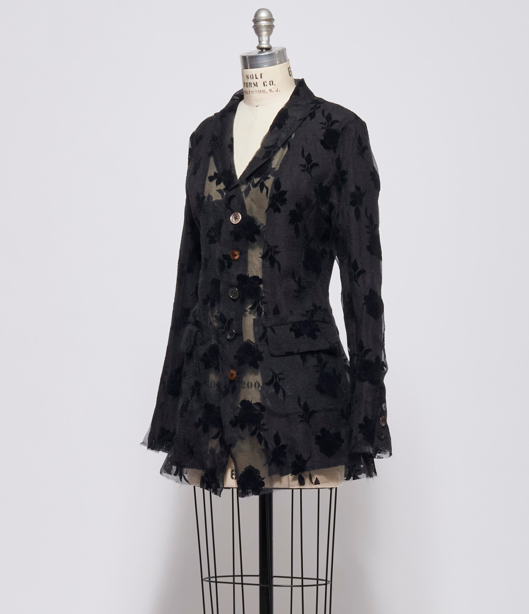 A Tentative Atelier Women Jonquill Black Jacket