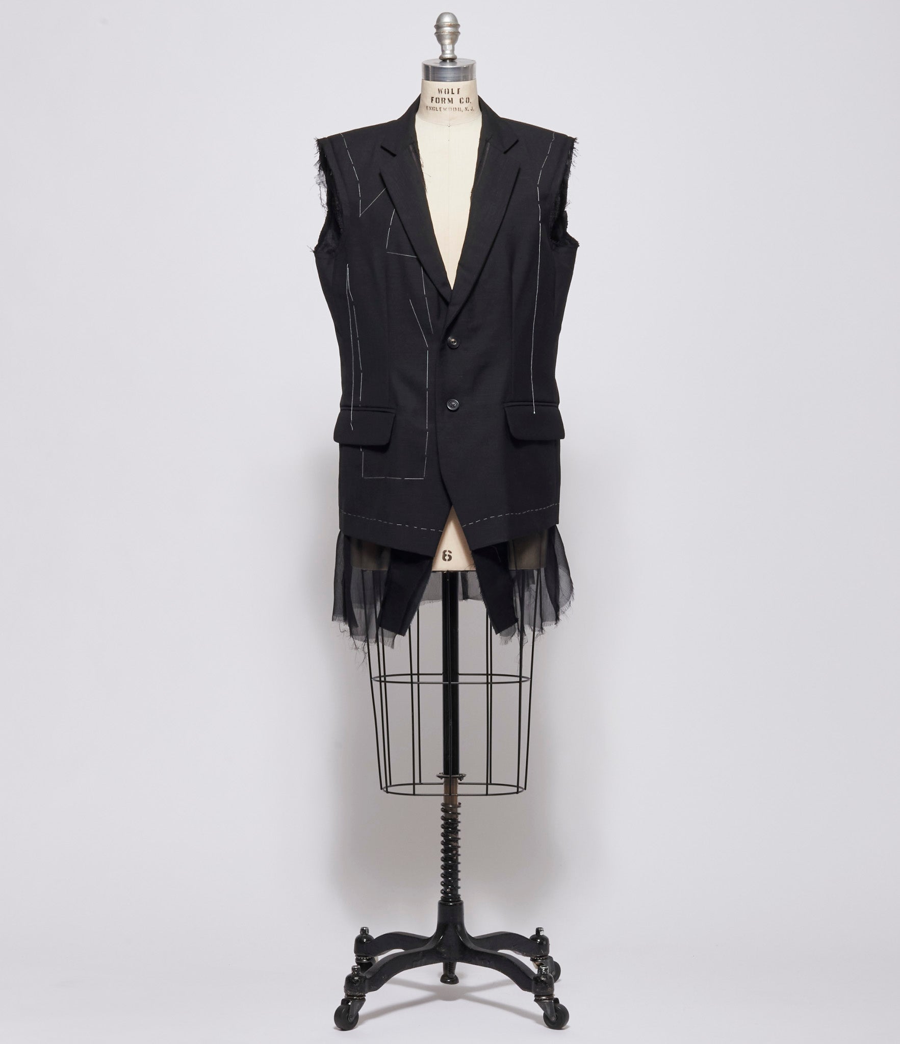 A Tentative Atelier Women Black Tailored Vest