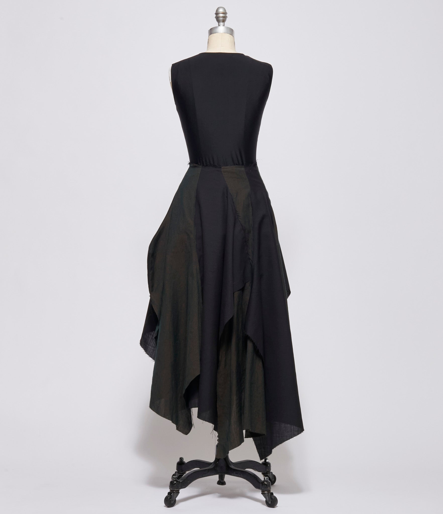 A Tentative Atelier Women Gisela Dark Brown Skirt