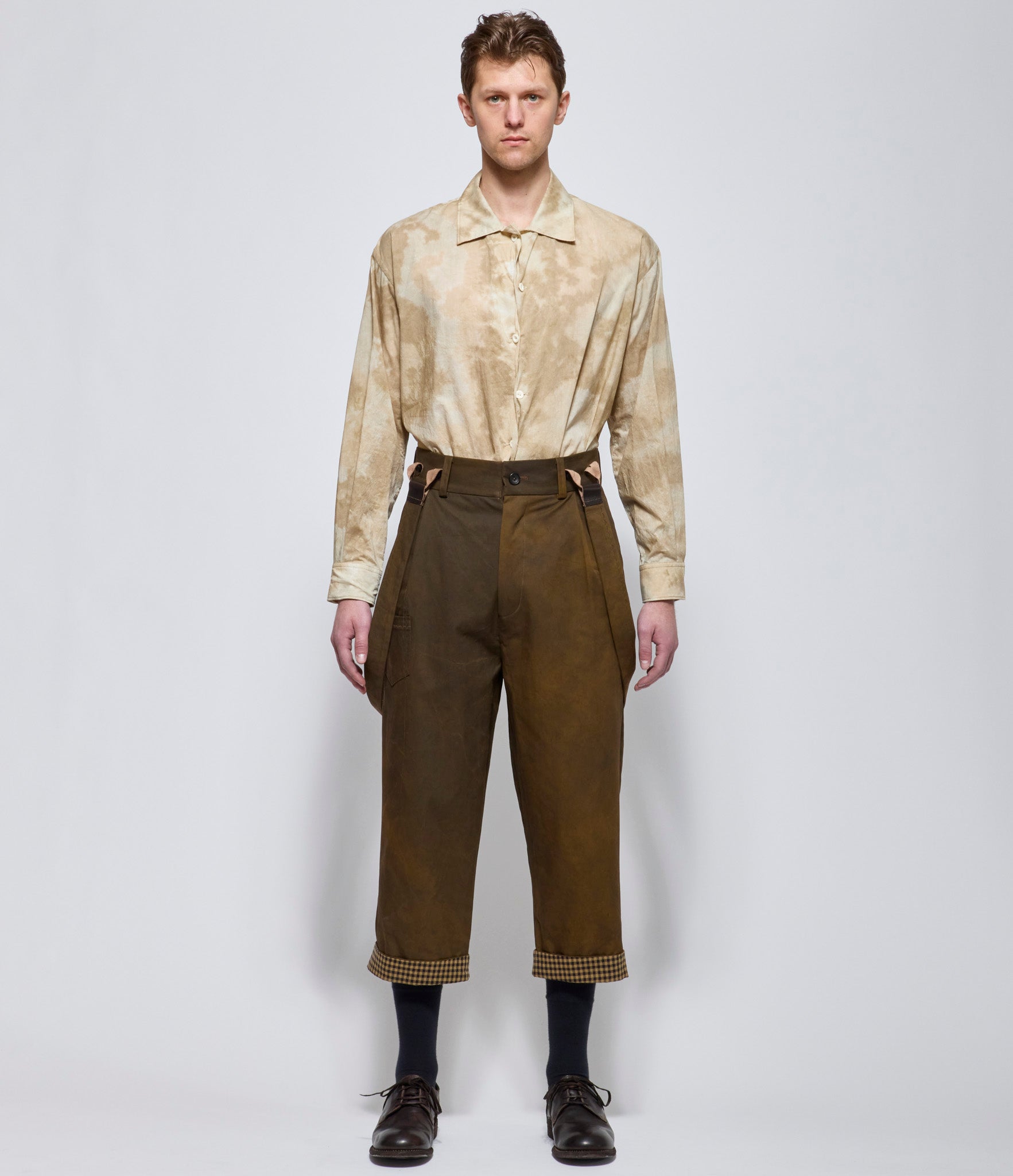 A Tentative Atelier Mens George Uneven Dyed Painter's Cross Band Pants