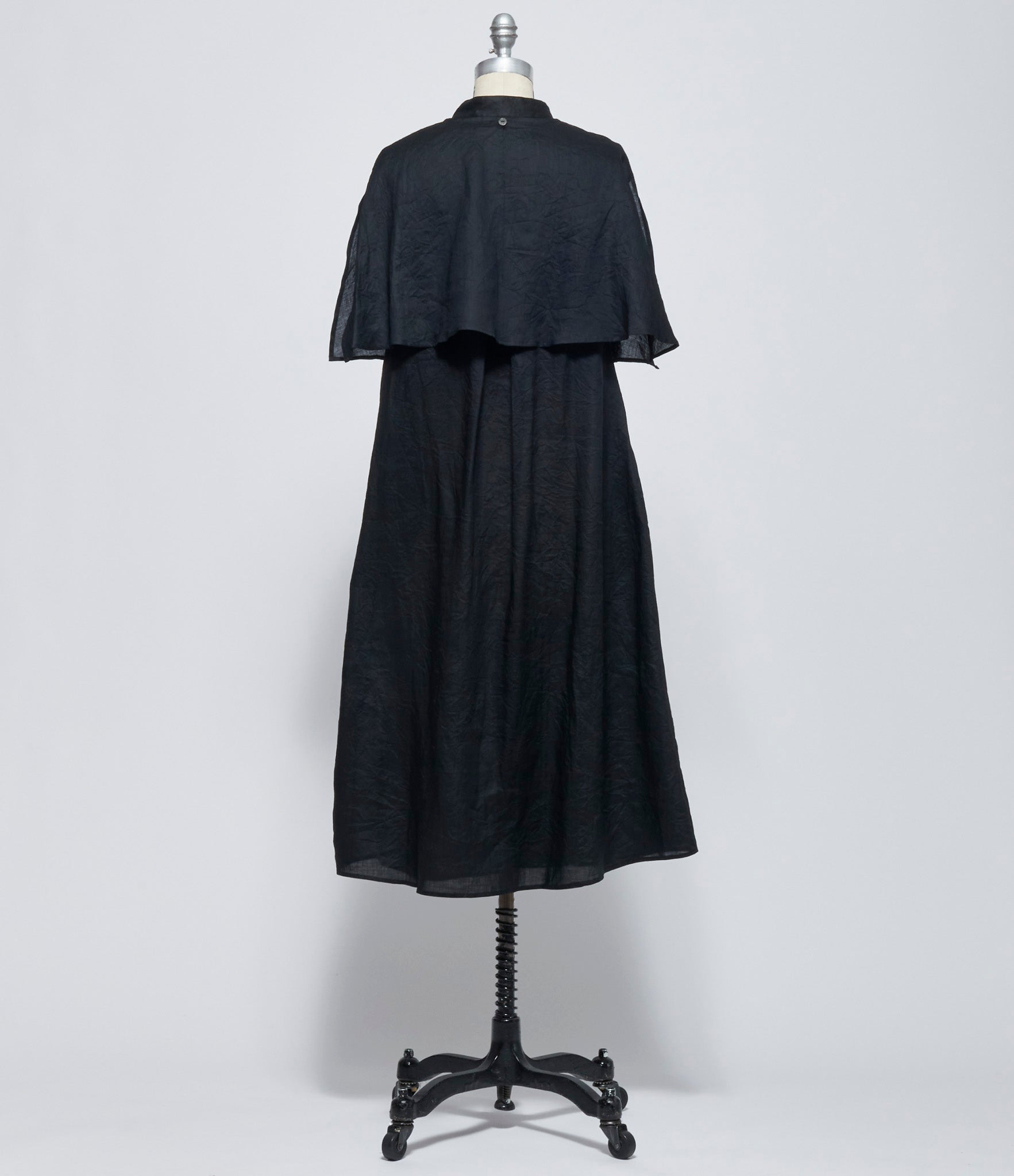 A Tentative Atelier Womens Synne S. Dress