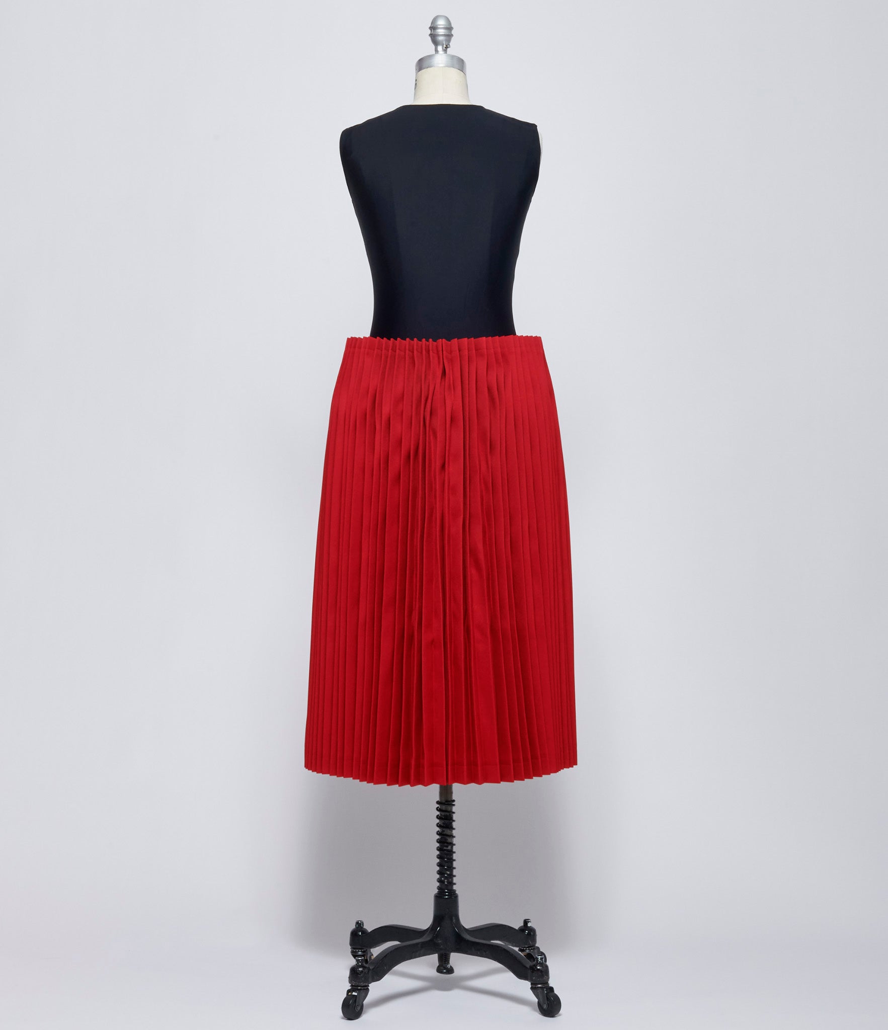 Comme Des Garcons Womens Red Accordion Pleat Skirt