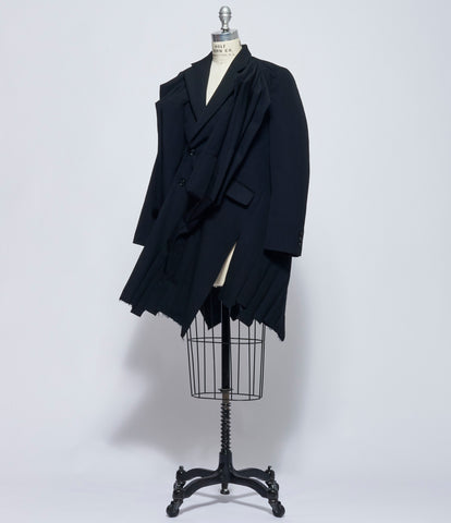 Comme Des Garcons Womens Twisted Accordion Pleat Jacket