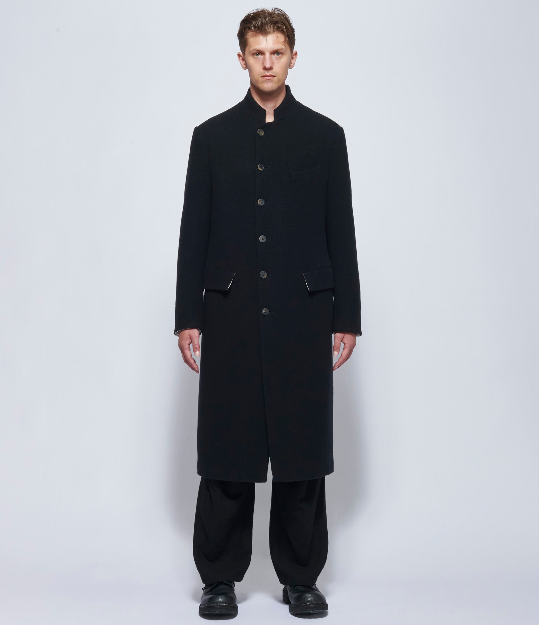 Forme d'Expression Mens Black Clergy Coat