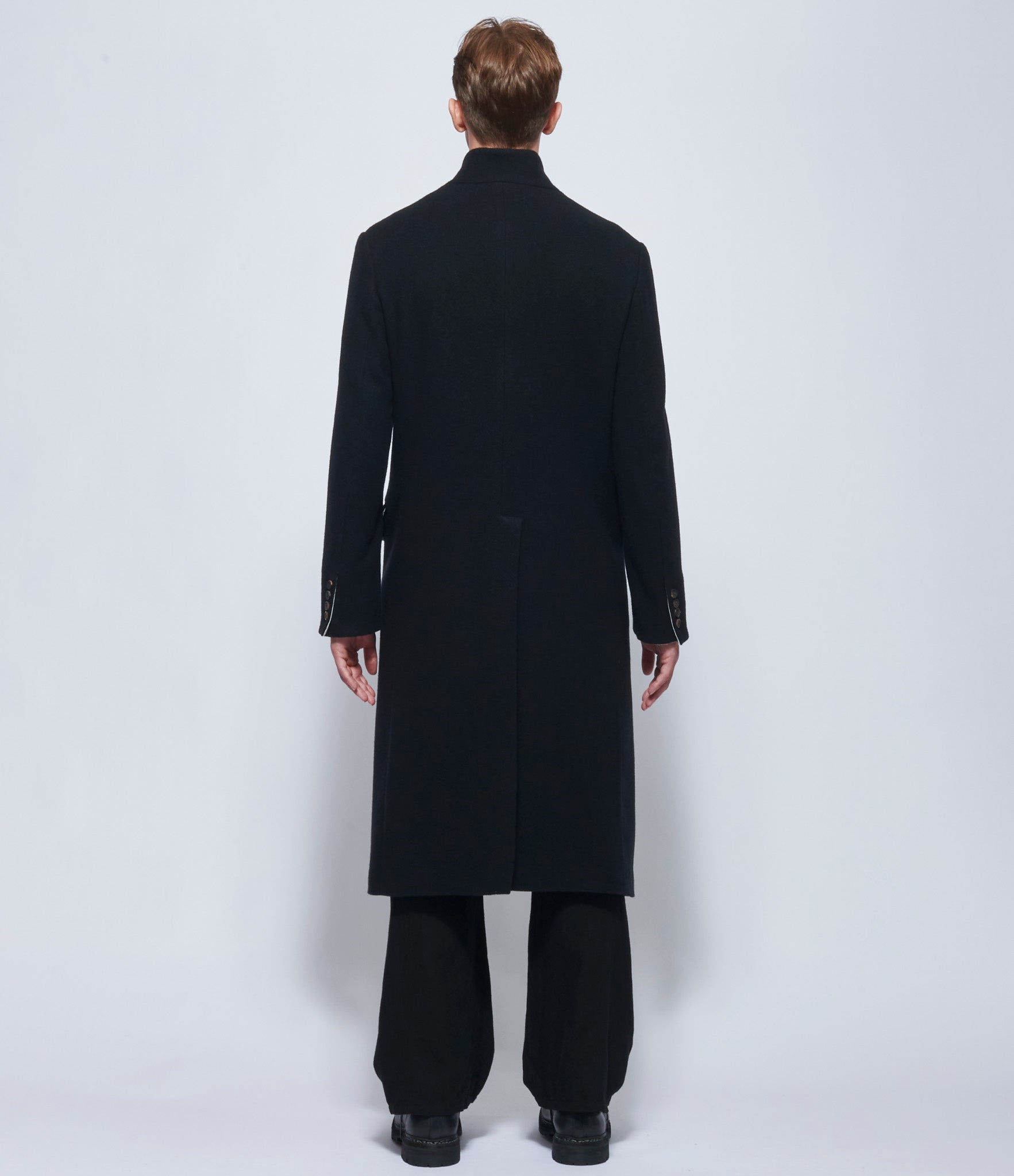 Forme d'Expression Mens Black Clergy Coat