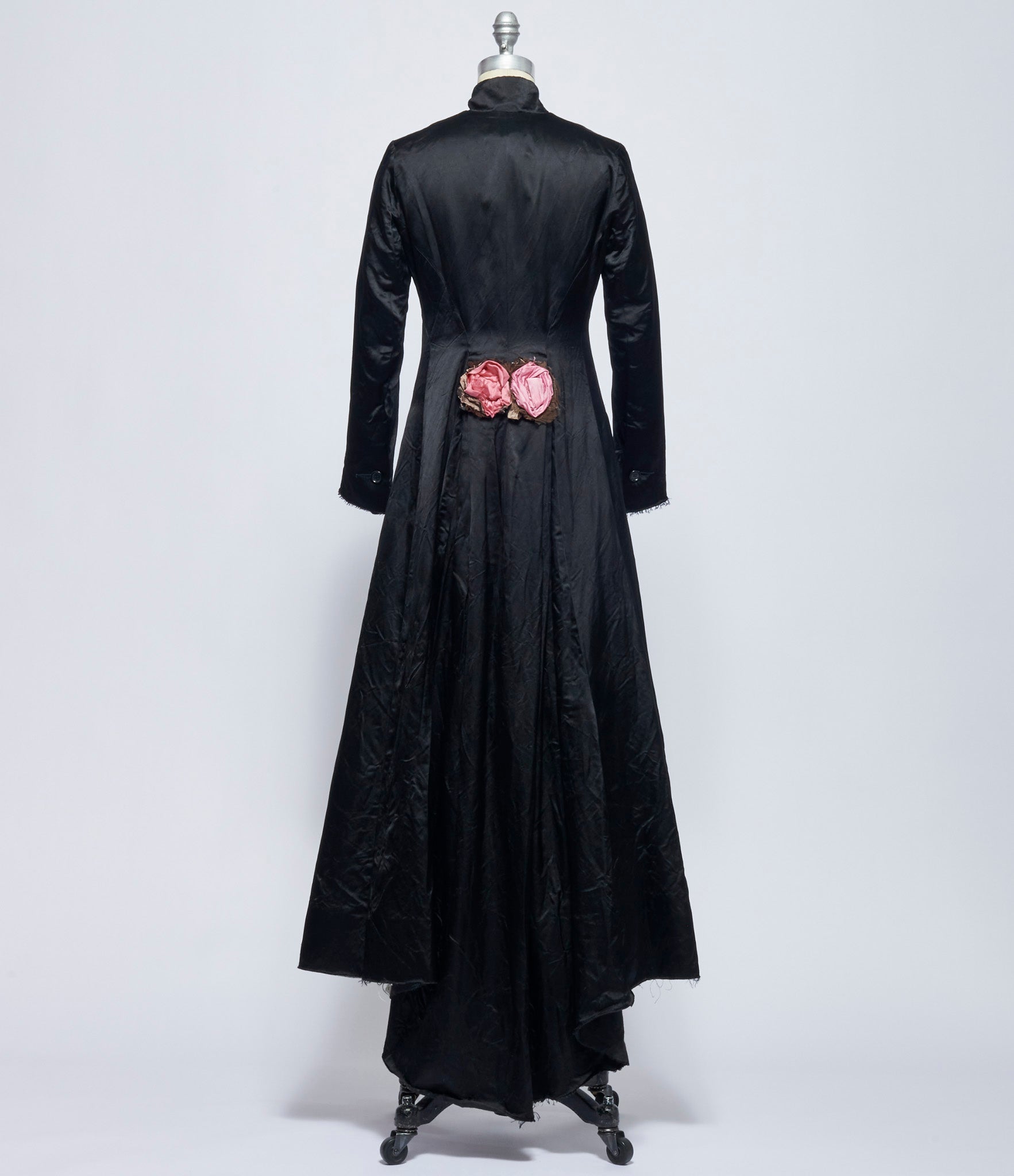 Elena Dawson Black Heavy Satin 9X Calypso Coat with Withered Rose x2