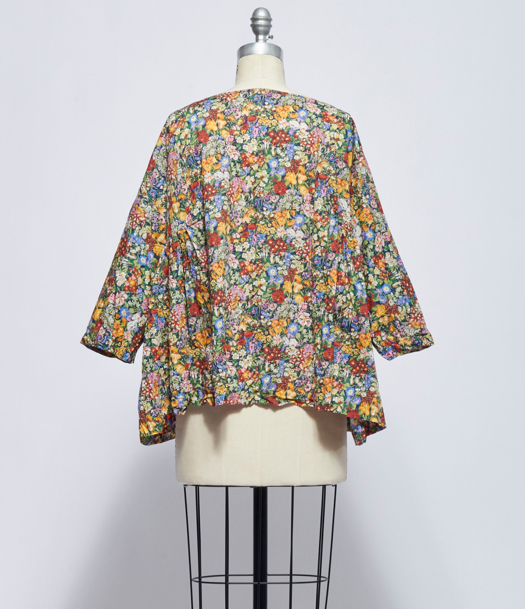 Daniela Gregis Womens Camicia Shirt Newpride h.65 Lavata Fondo Blue Scuro Fiorellini Bianchi Rossi Gialli