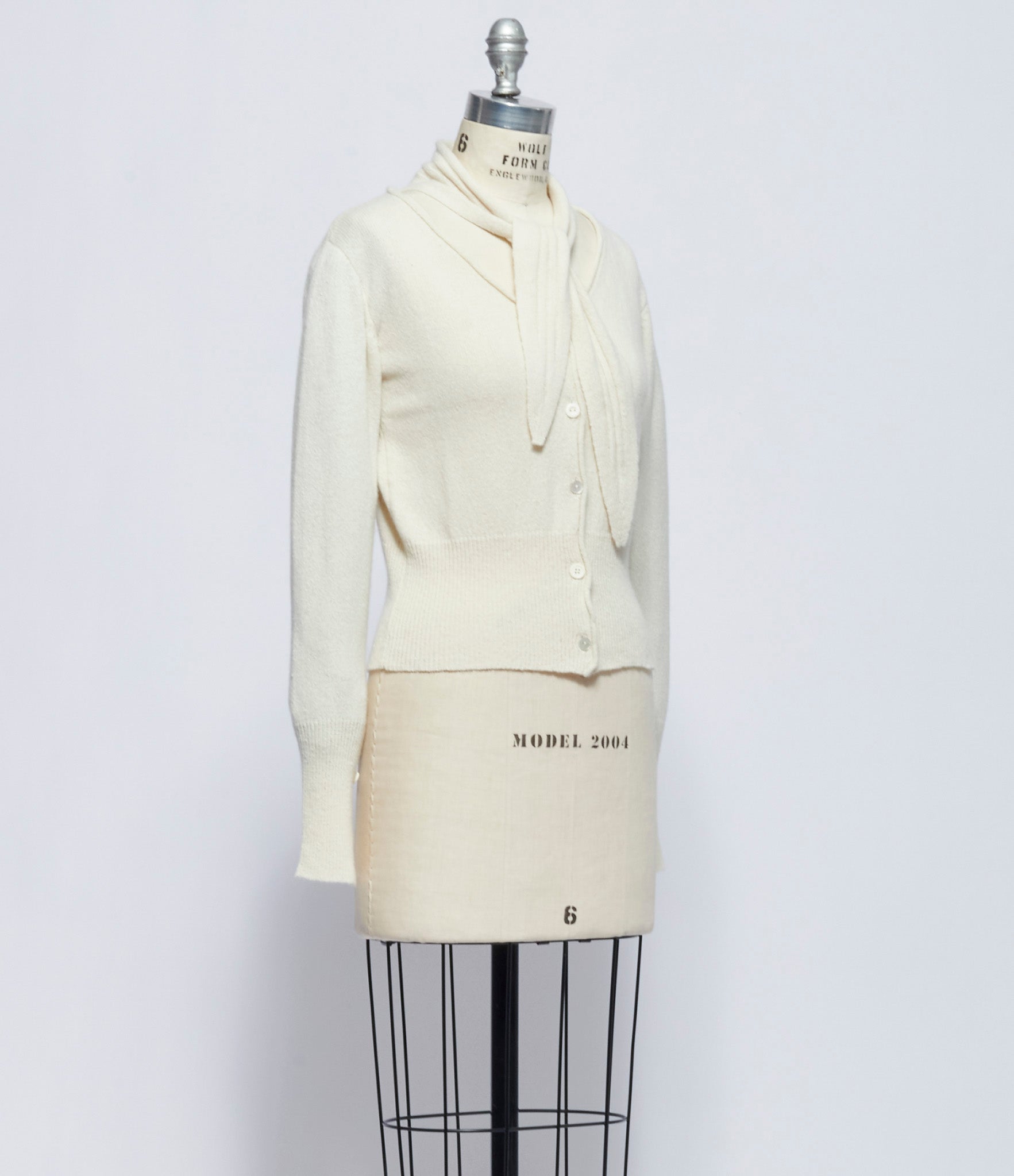 A Tentative Atelier Womens Benita Sweater