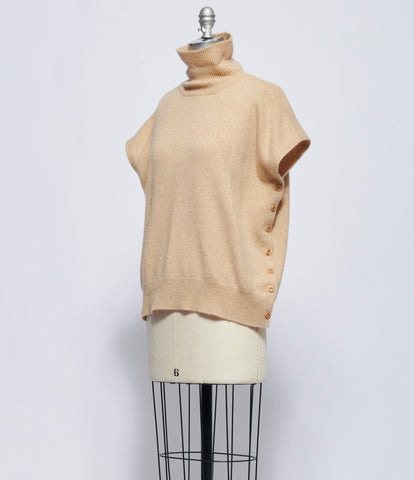 A Tentative Atelier Womens Turtleneck Buttoned Shirt