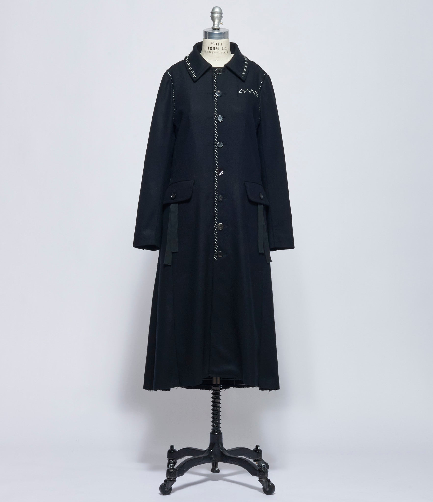 A Tentative Atelier Womens Madeline Coat