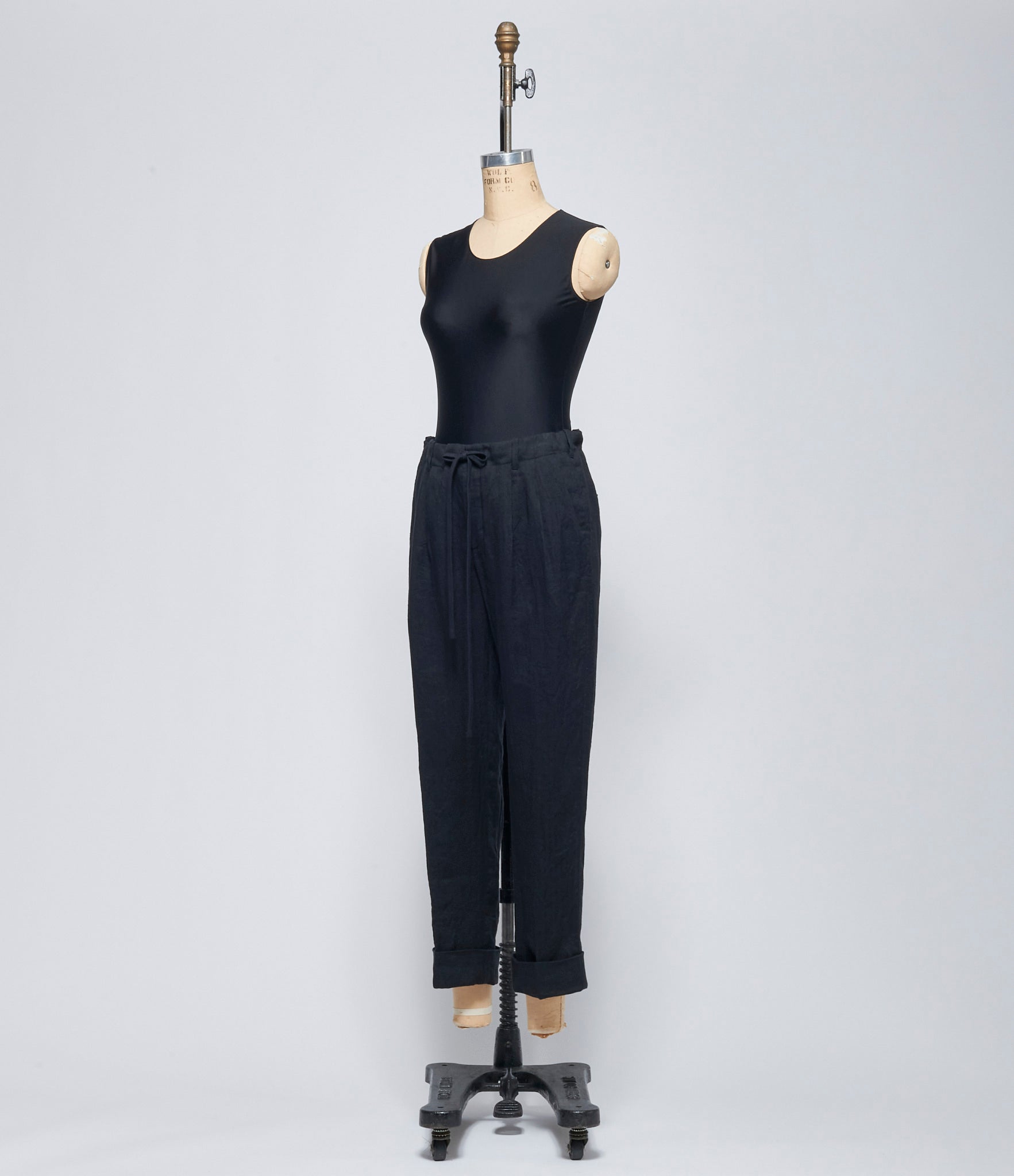 SS26 Forme D'Expression Womens Slim Cuffed Pants