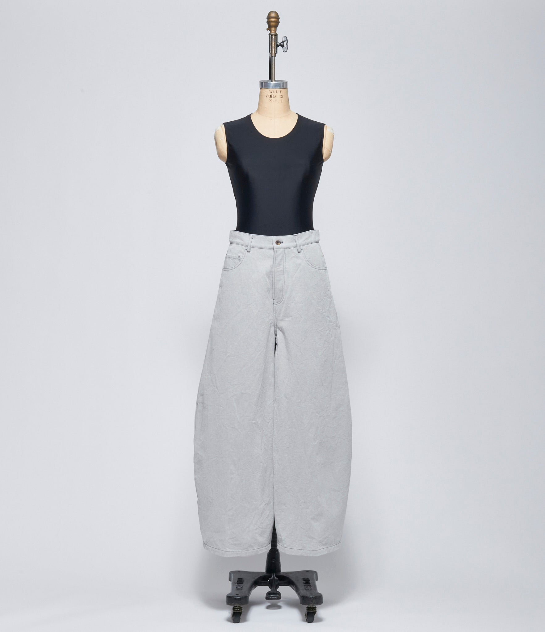 SS26 Forme D'Expression Womens Rounded 5 Pocket Pants
