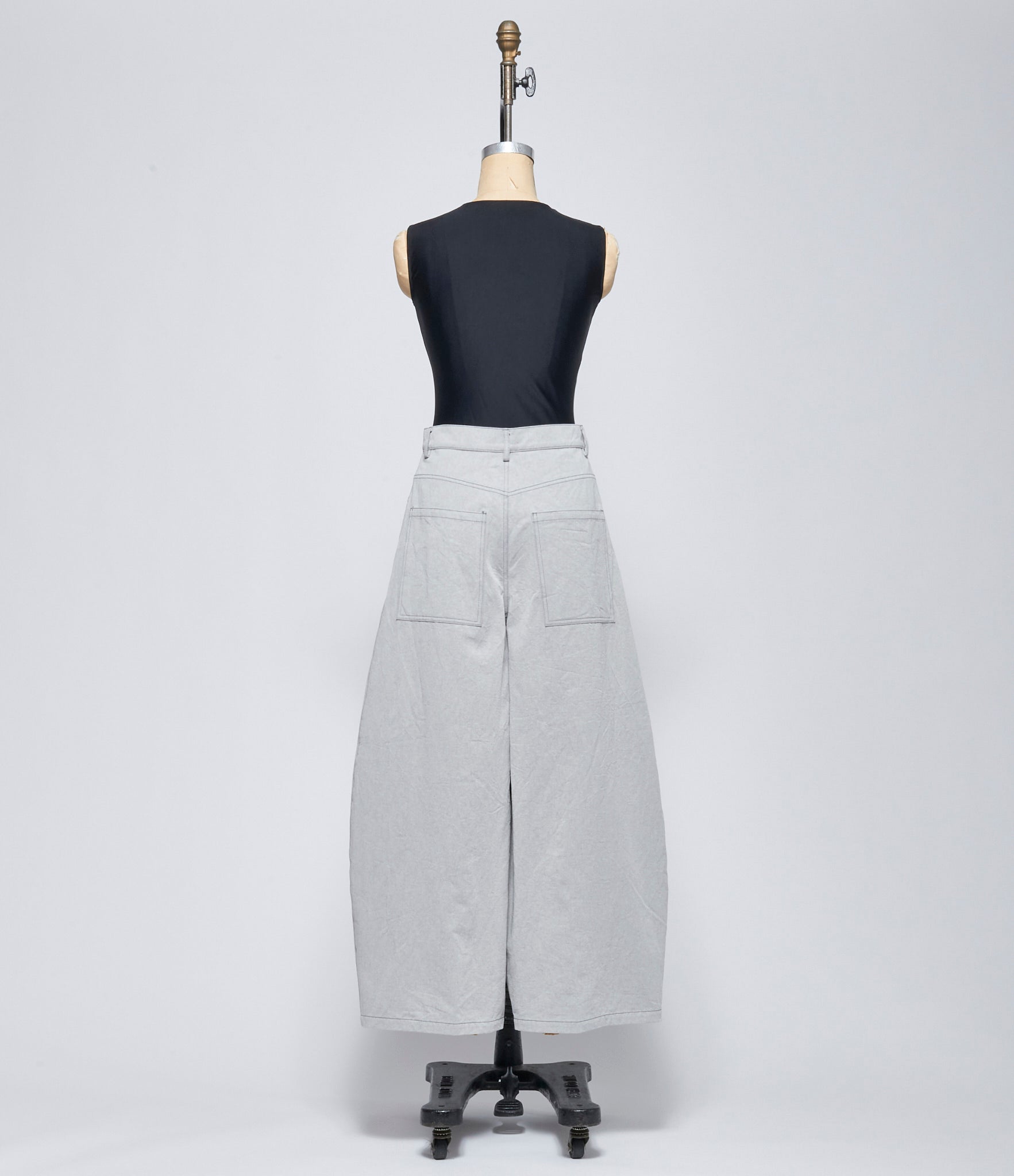 SS26 Forme D'Expression Womens Rounded 5 Pocket Pants