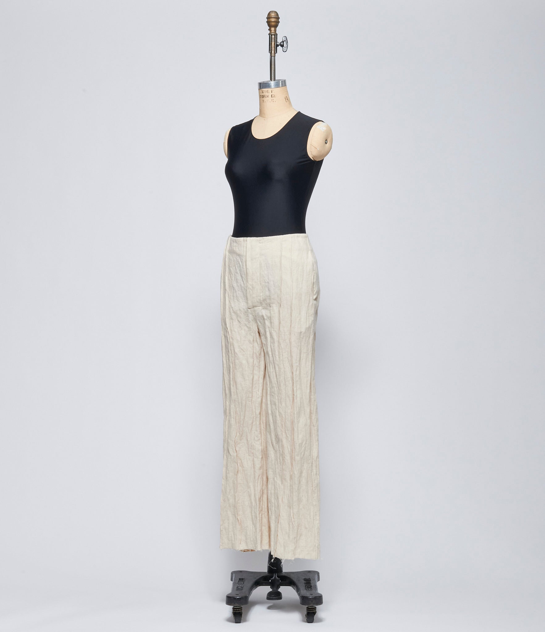 SS26 Chiahung Su Womens Slim Ecru Pleated Trousers