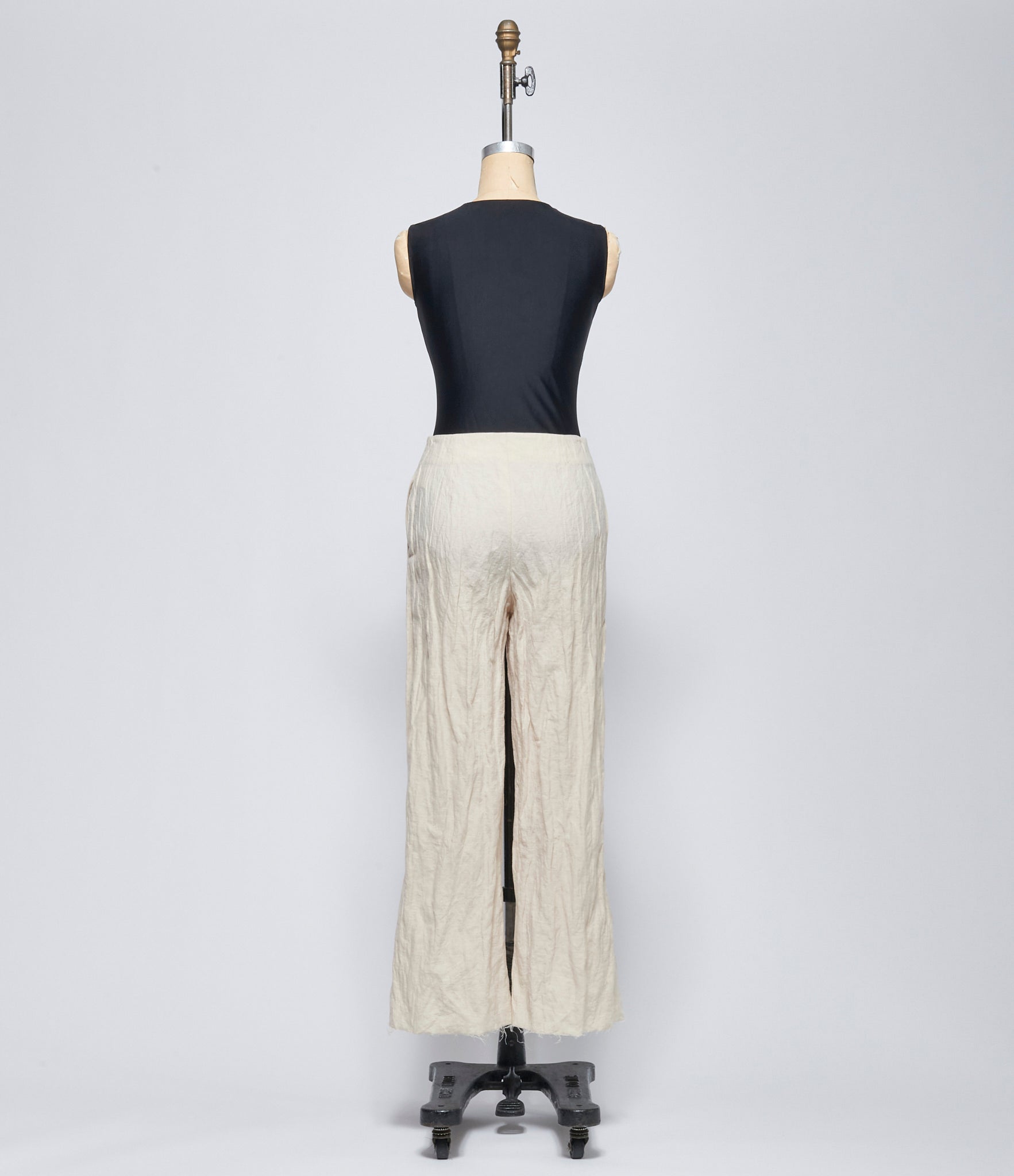 SS26 Chiahung Su Womens Slim Ecru Pleated Trousers