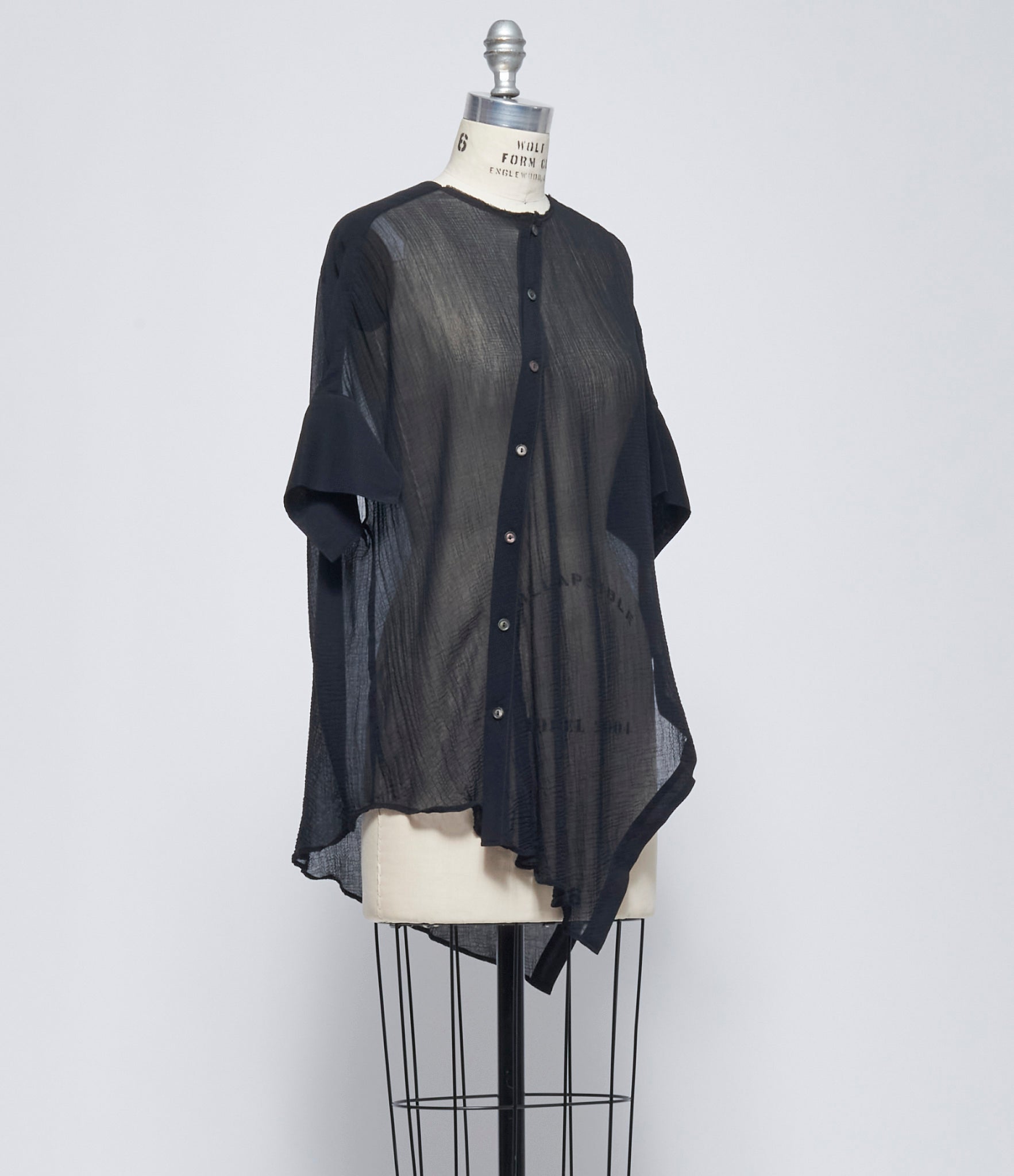 SS26 Forme D'Expression Womens Crinkled Asymmetric O-Shirt