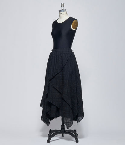 SS26 Chiahung Su Womens Black Ruffle Skirt