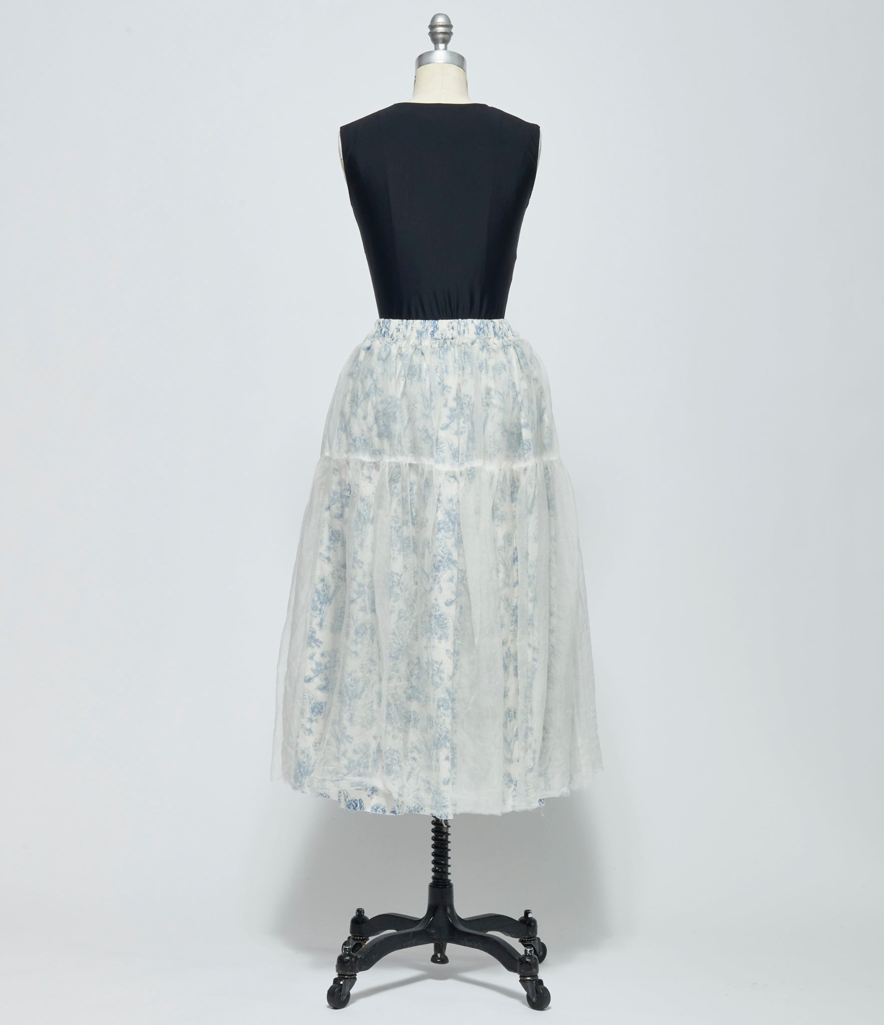 SS26 A Tentative Atelier Womens Layered Tiered Floral Skirt