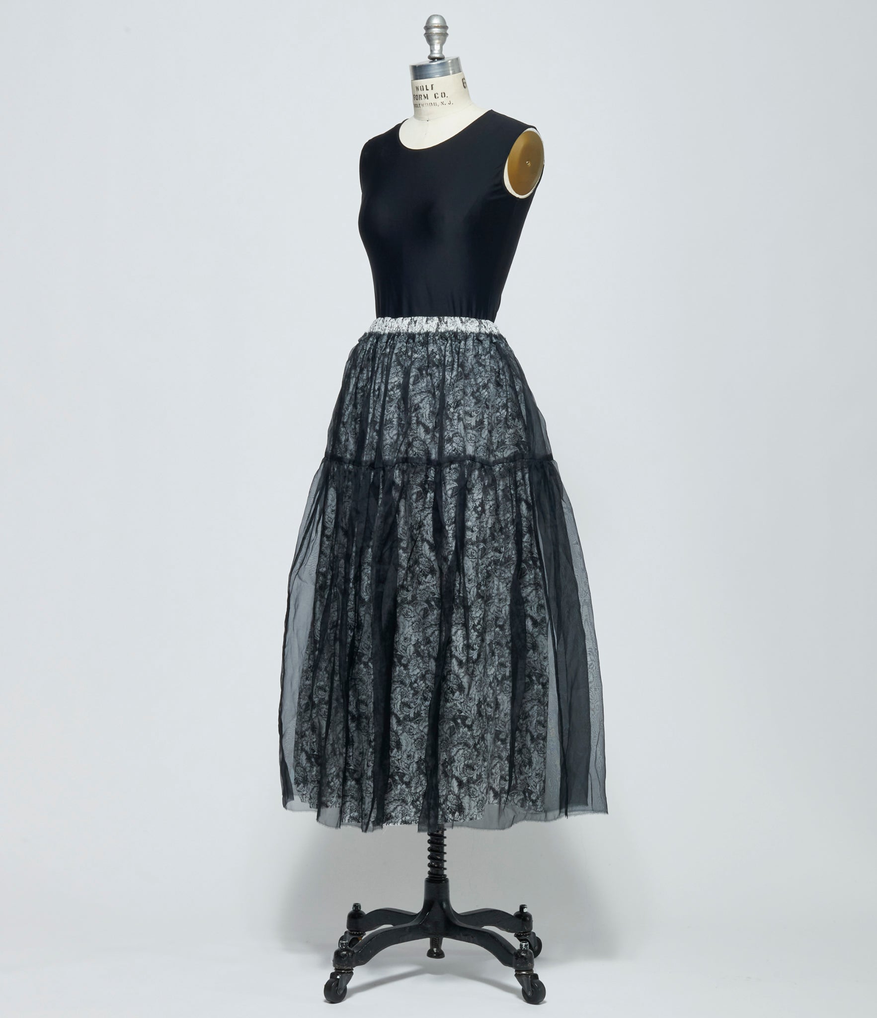 SS26 A Tentative Atelier Womens Layered Tiered Floral Skirt