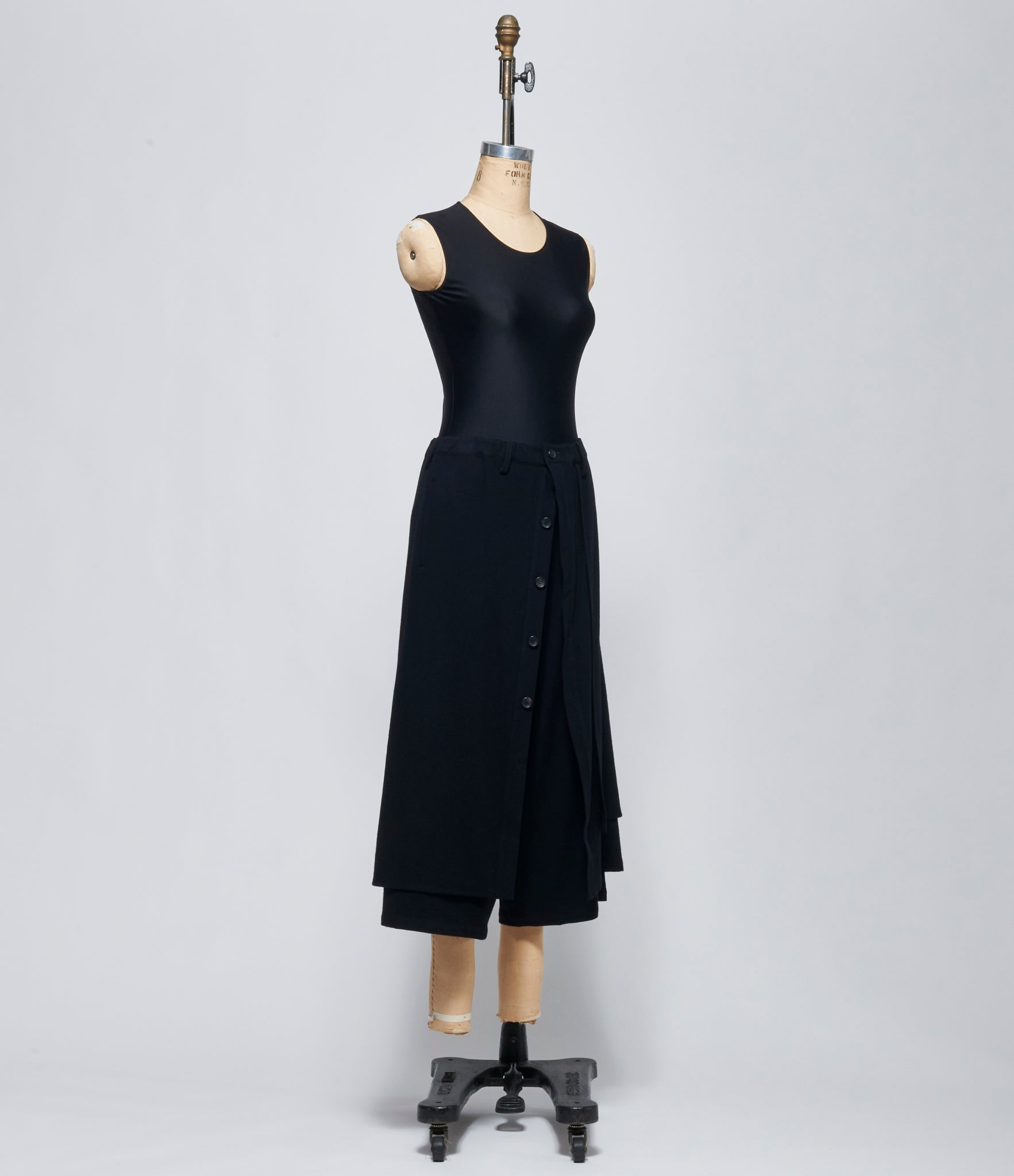 FW26 Yohji Yamamoto Womens F Button Wrap Pants Black