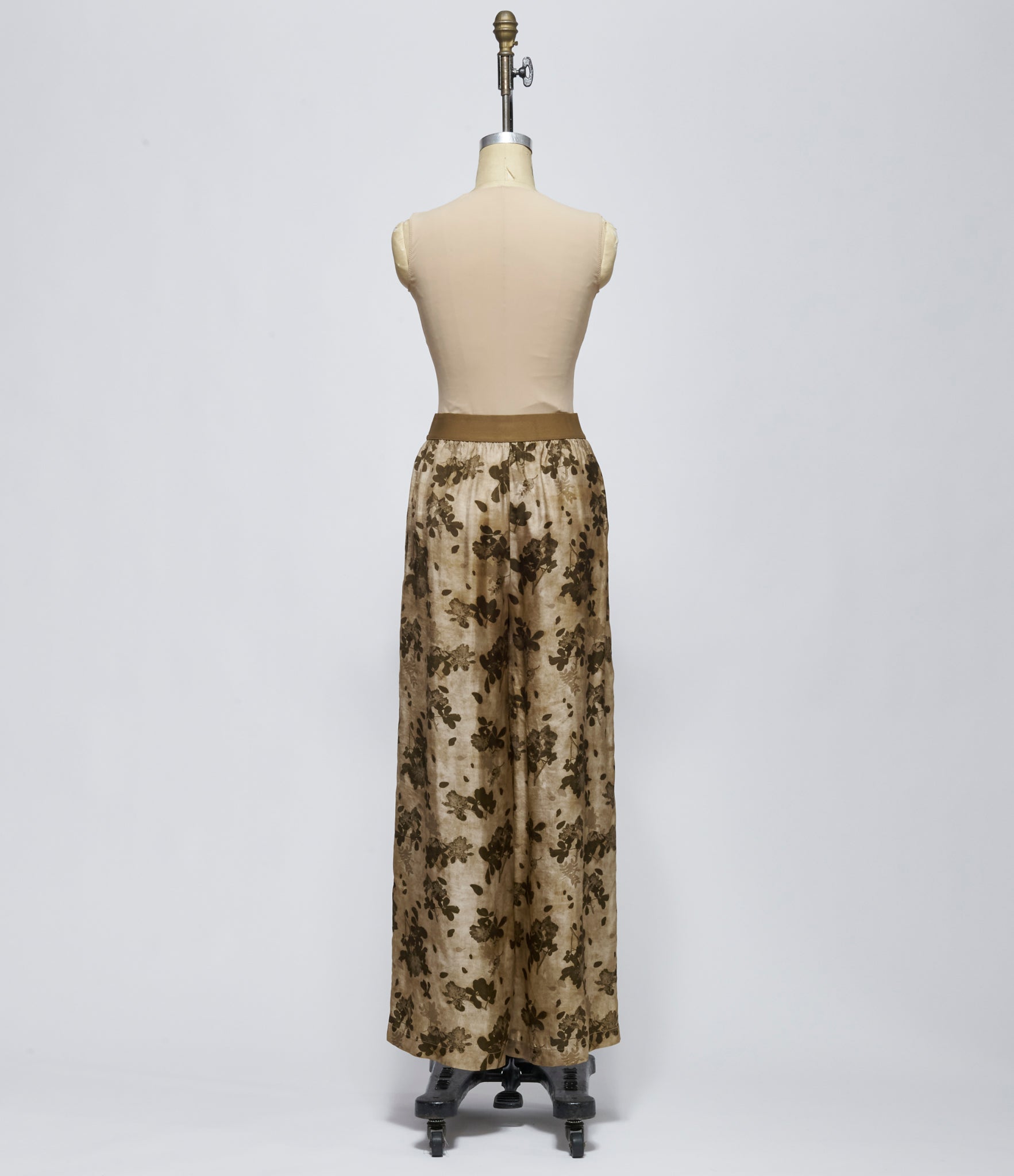 FW26 Uma Wang Womens Pansy Pants Tan/Brown