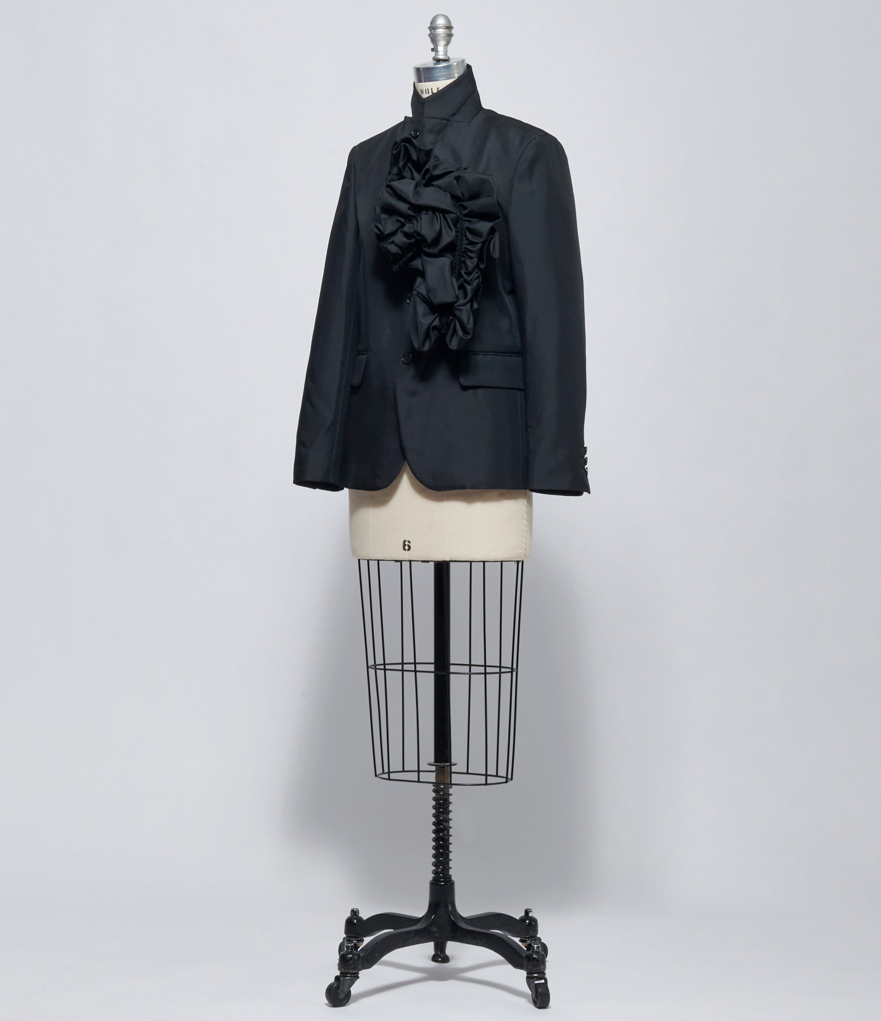 FW26 Comme des Garçons Womens Black Ruffle-Appliqué Tailored Jacket
