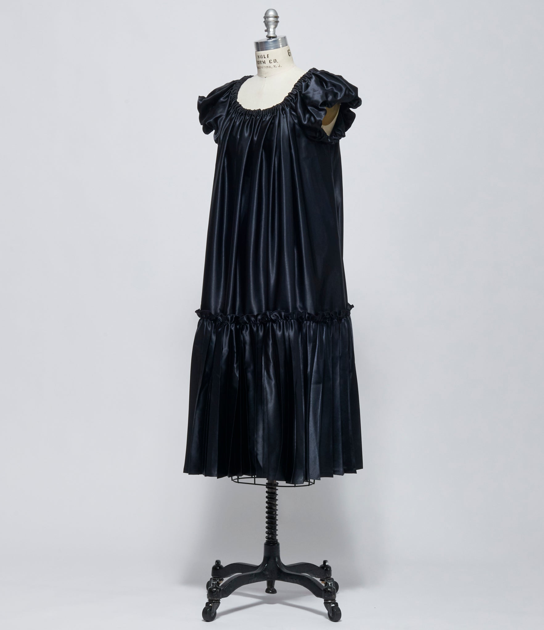 FW26 Comme des Garçons Noir Kei Ninomiya Womens Ruffle Dress