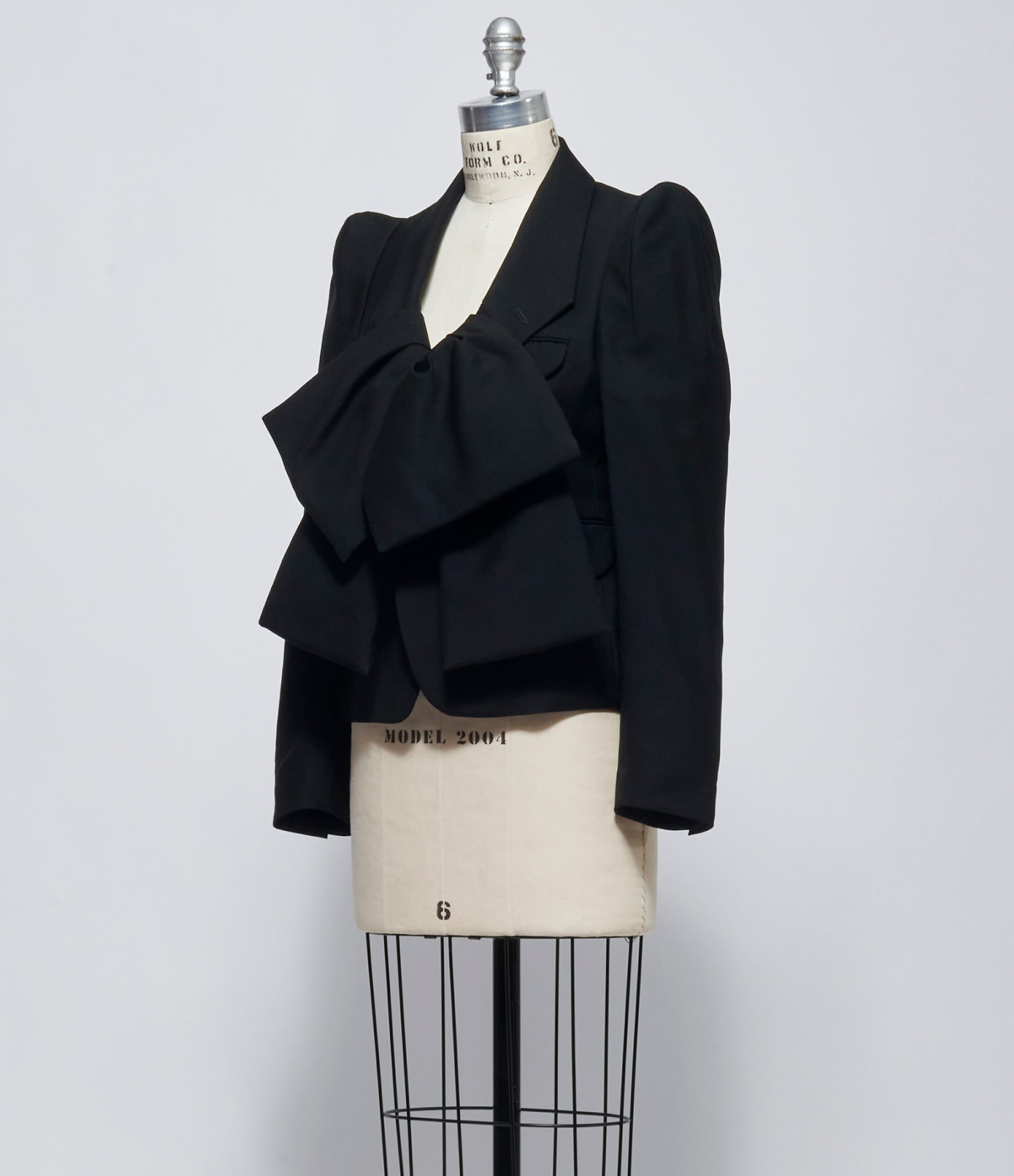 FW26 Comme des Garçons Noir Kei Ninomiya Womens Black Bow-Front Wool Mohair Blazer