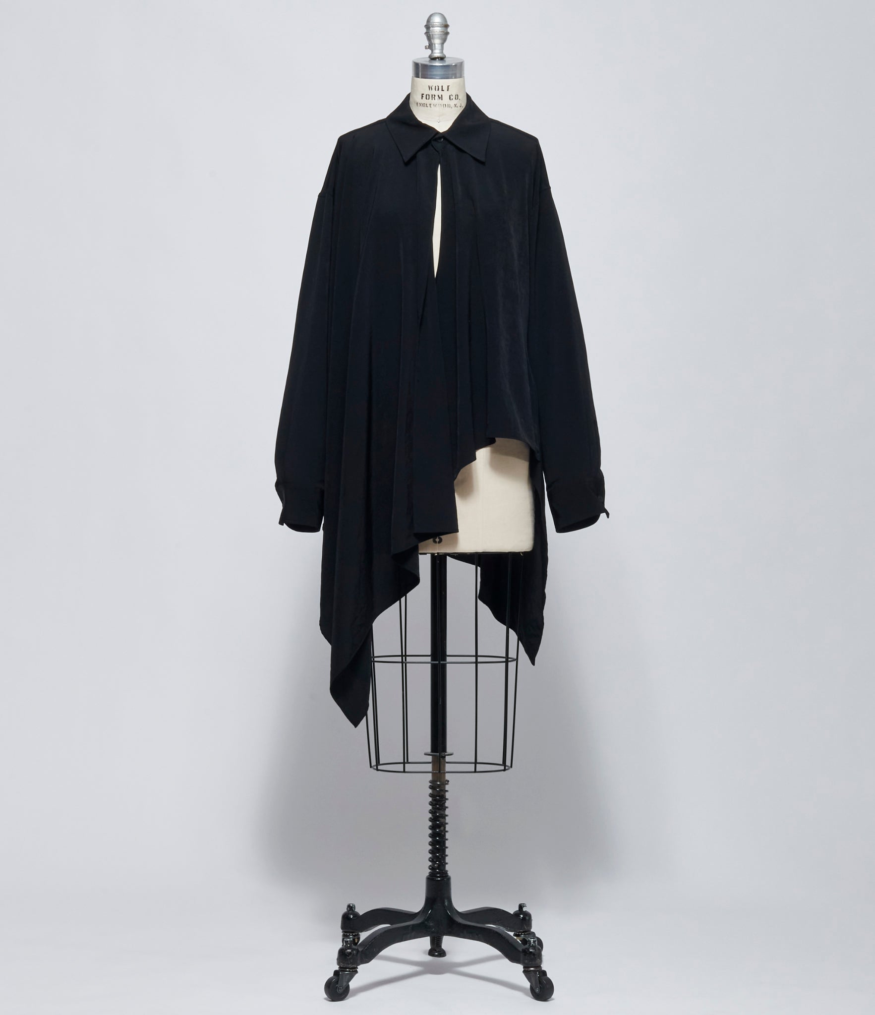 FW26 Yohji Yamamoto Womens R Long Asymmetric Blouse Black