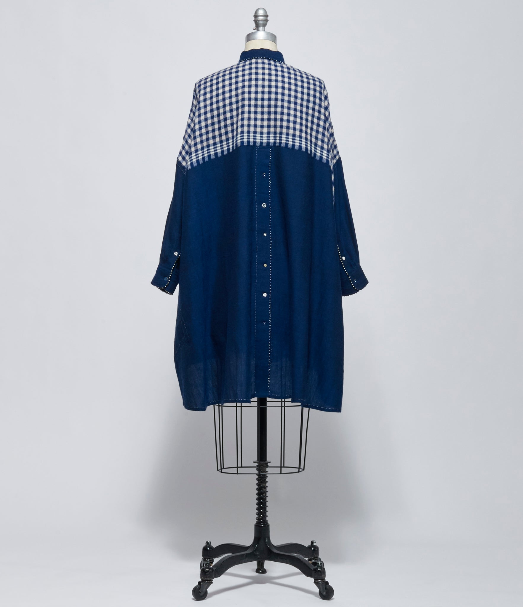 FW26 Pero Womens Shirt Navy Gingham Floral Shirt Dress