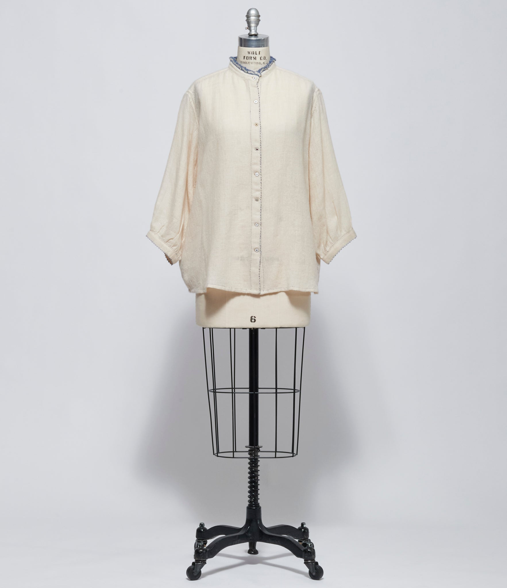 FW26 Pero Womens Ivory Pashmina Ruffle Collar Shirt