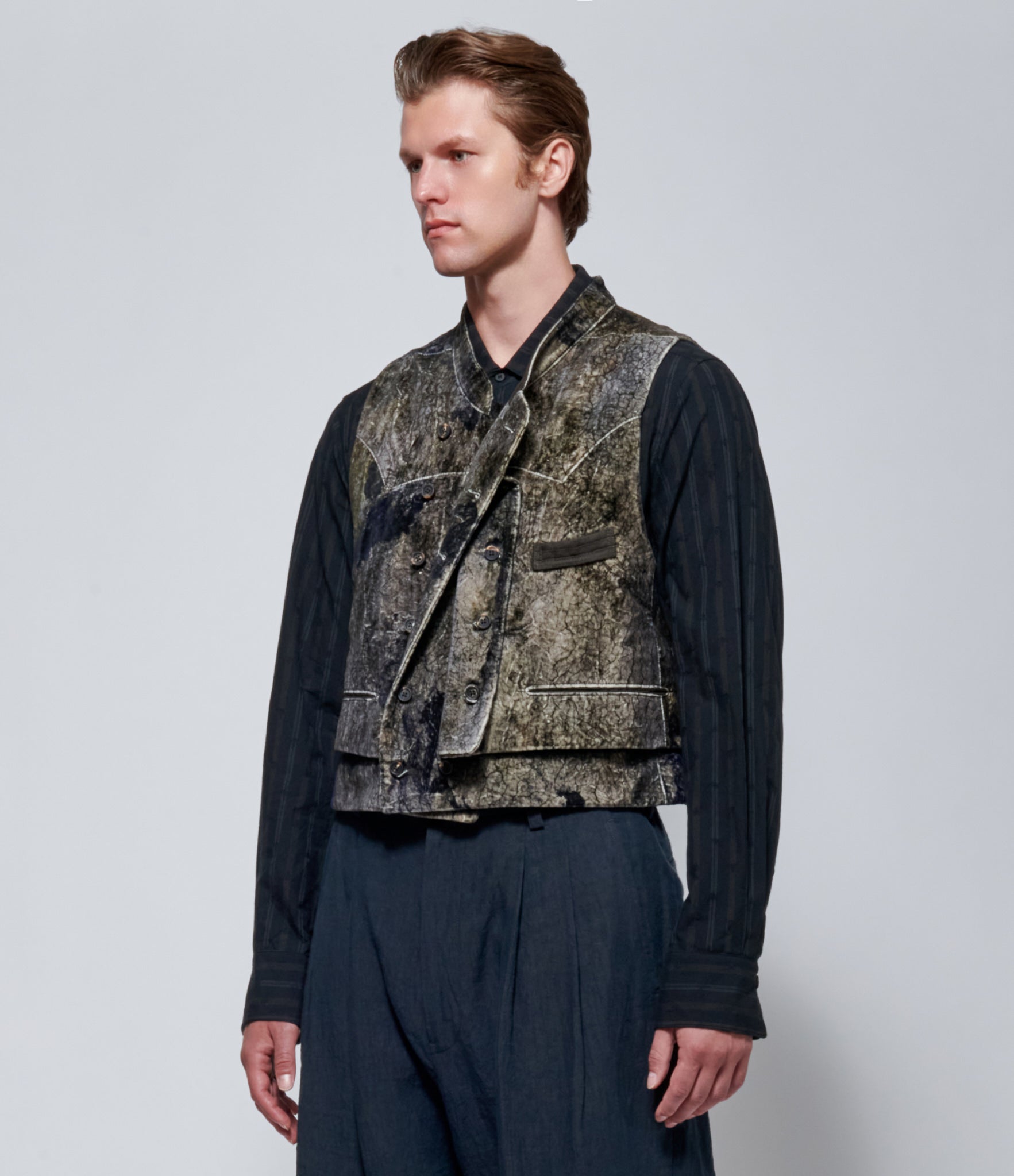 FW26 Ziggy Chen Mens Velvet Double-Breasted Gilet in Gray