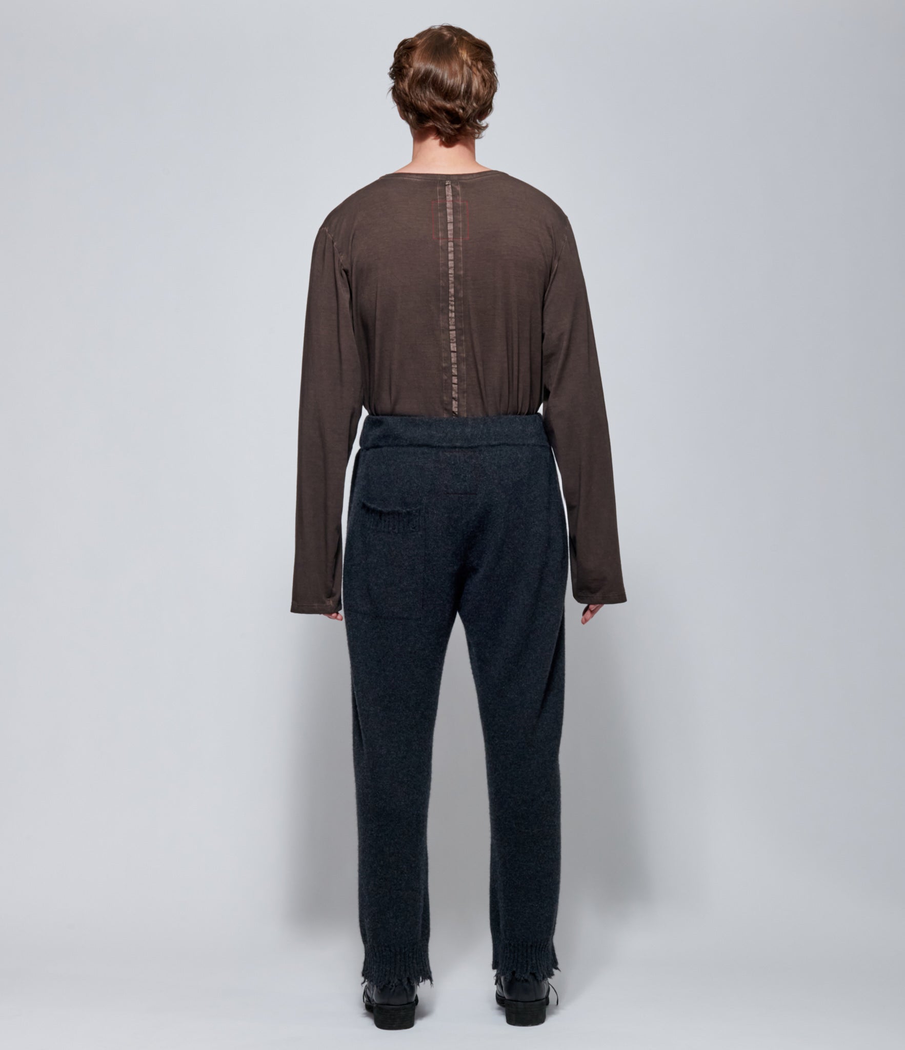 FW26 Uma Wang Mens Ankle Wool Drawstring Pants in Dark Grey