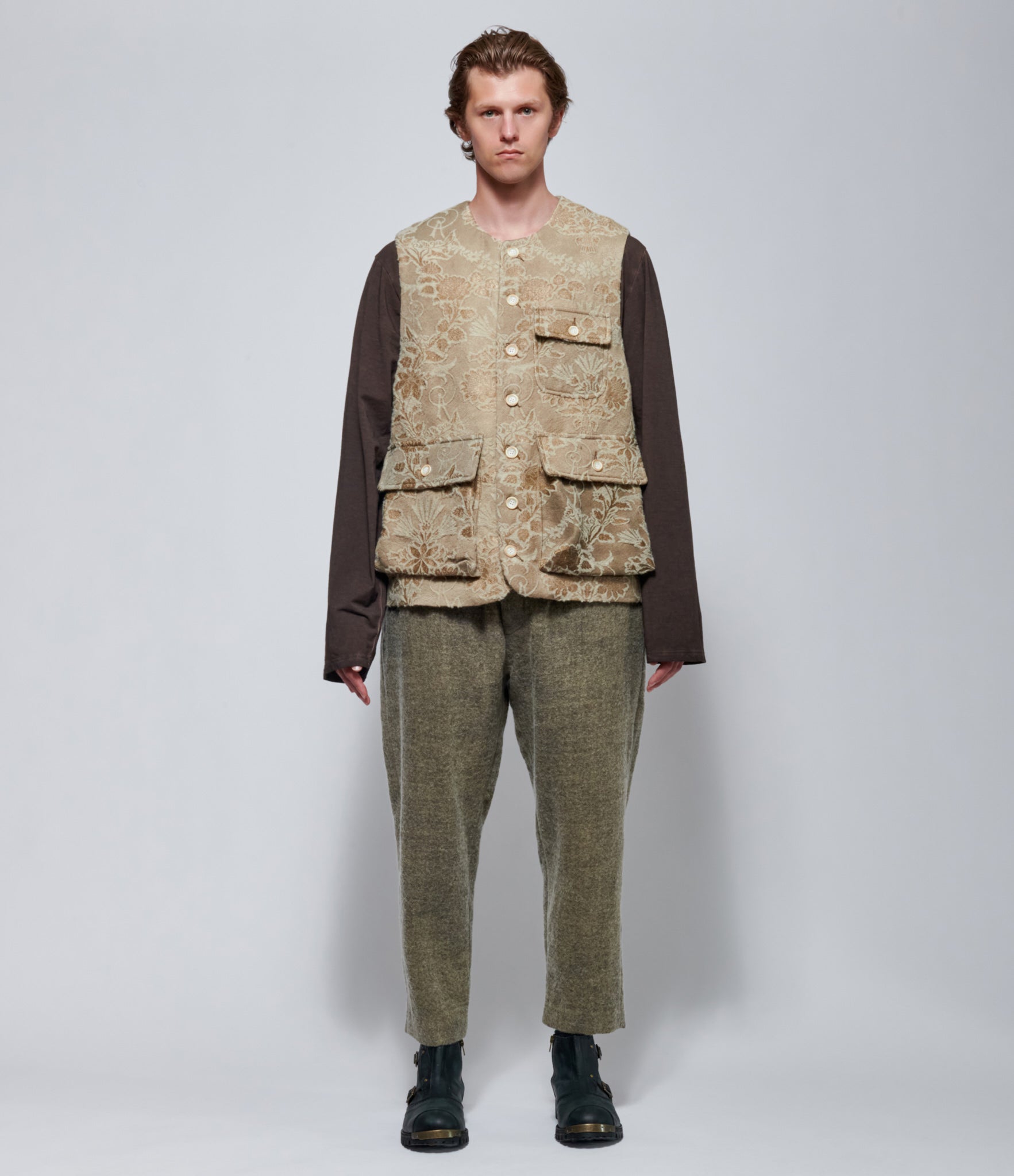 FW26 Uma Wang Mens Jolt Floral Jacquard Vest in Tan