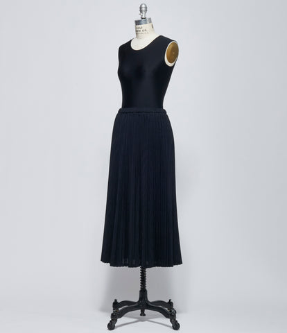 FW26 Junya Watanabe Womens Black Pleated Pin-Stripe Skirt