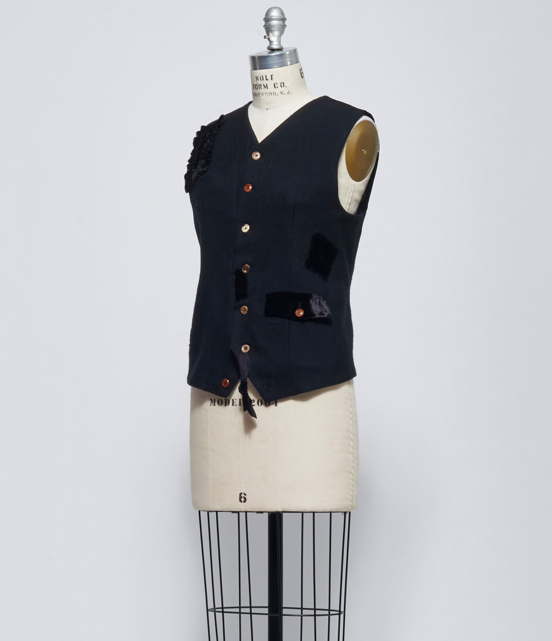 AW26 Aleksandr Manamis Womens Velvet Panel Vest Black