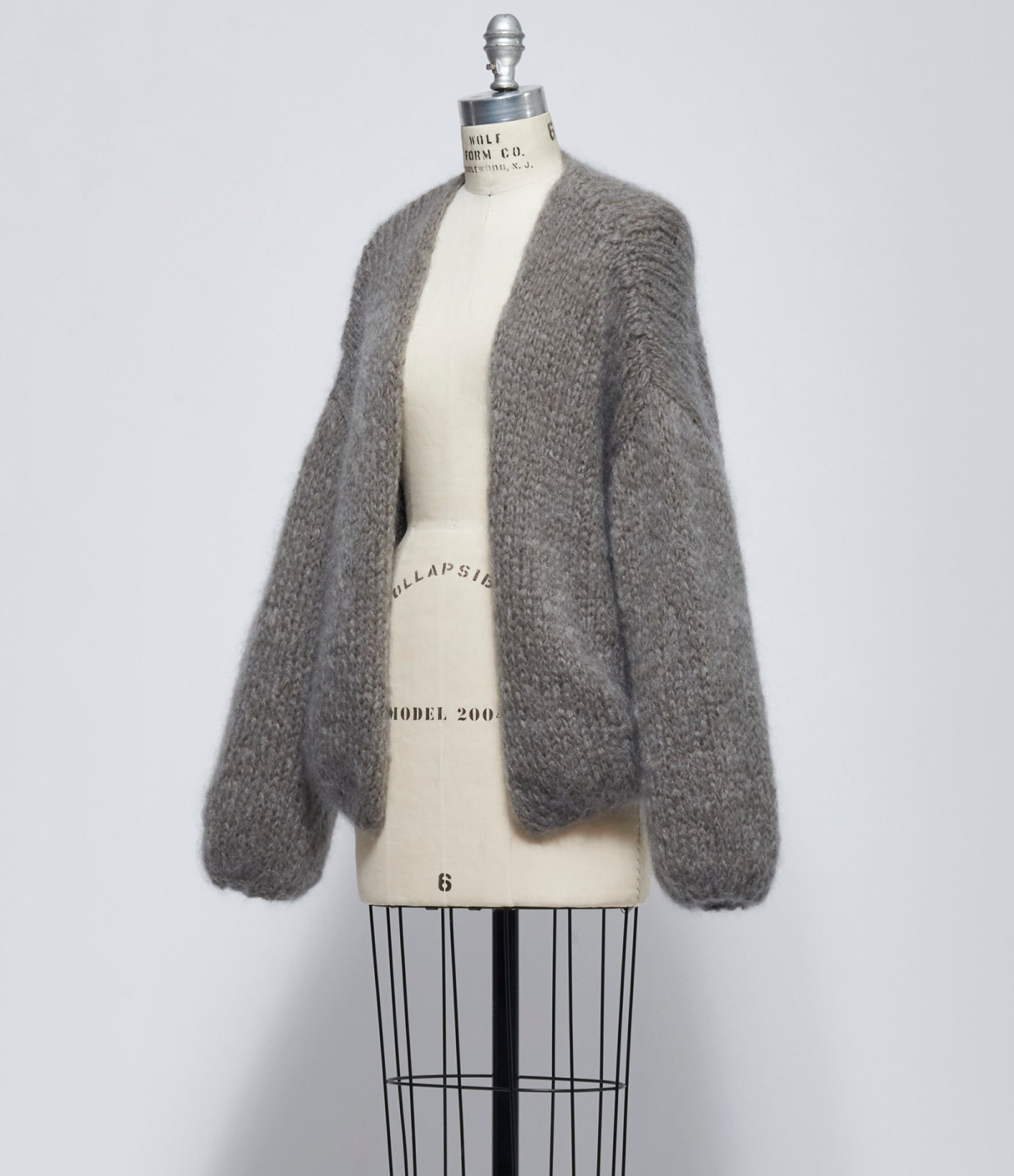 FW26 PRE Casey Casey Womens Short Cardigan Khaki