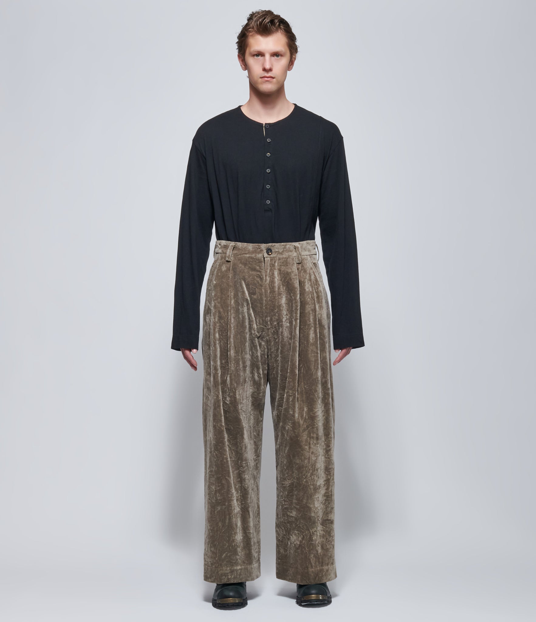 Ziggy Chen Mens Taupe Velvet Wide-Leg Trousers