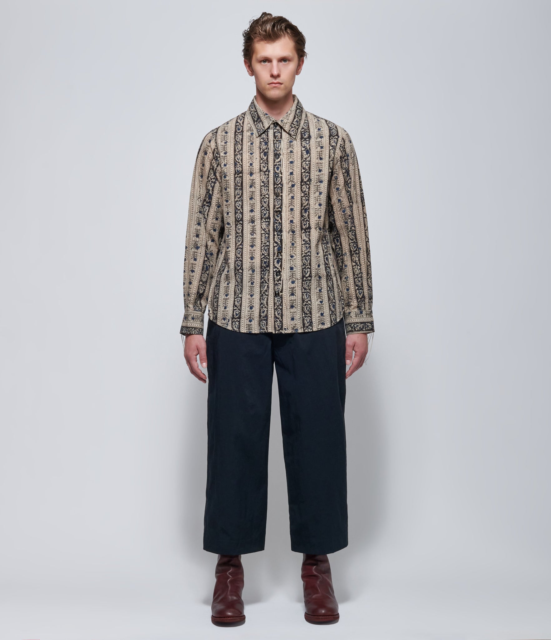 A Tentative Atelier Mens Alvin Kalamkari Stripe Block Print Shirt