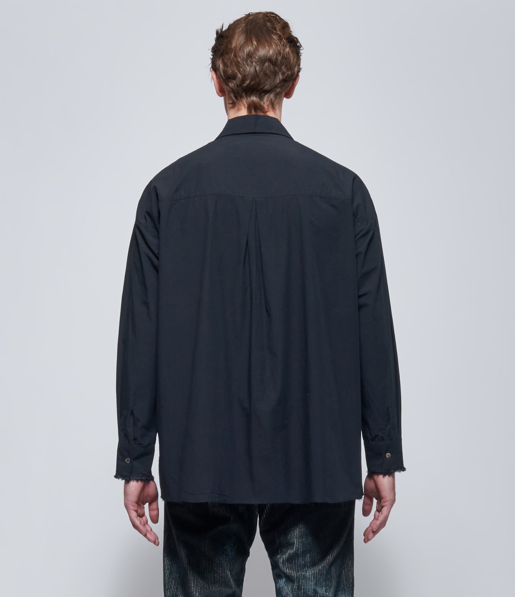 K'ANG Mens Embroidered Oversized Shirt