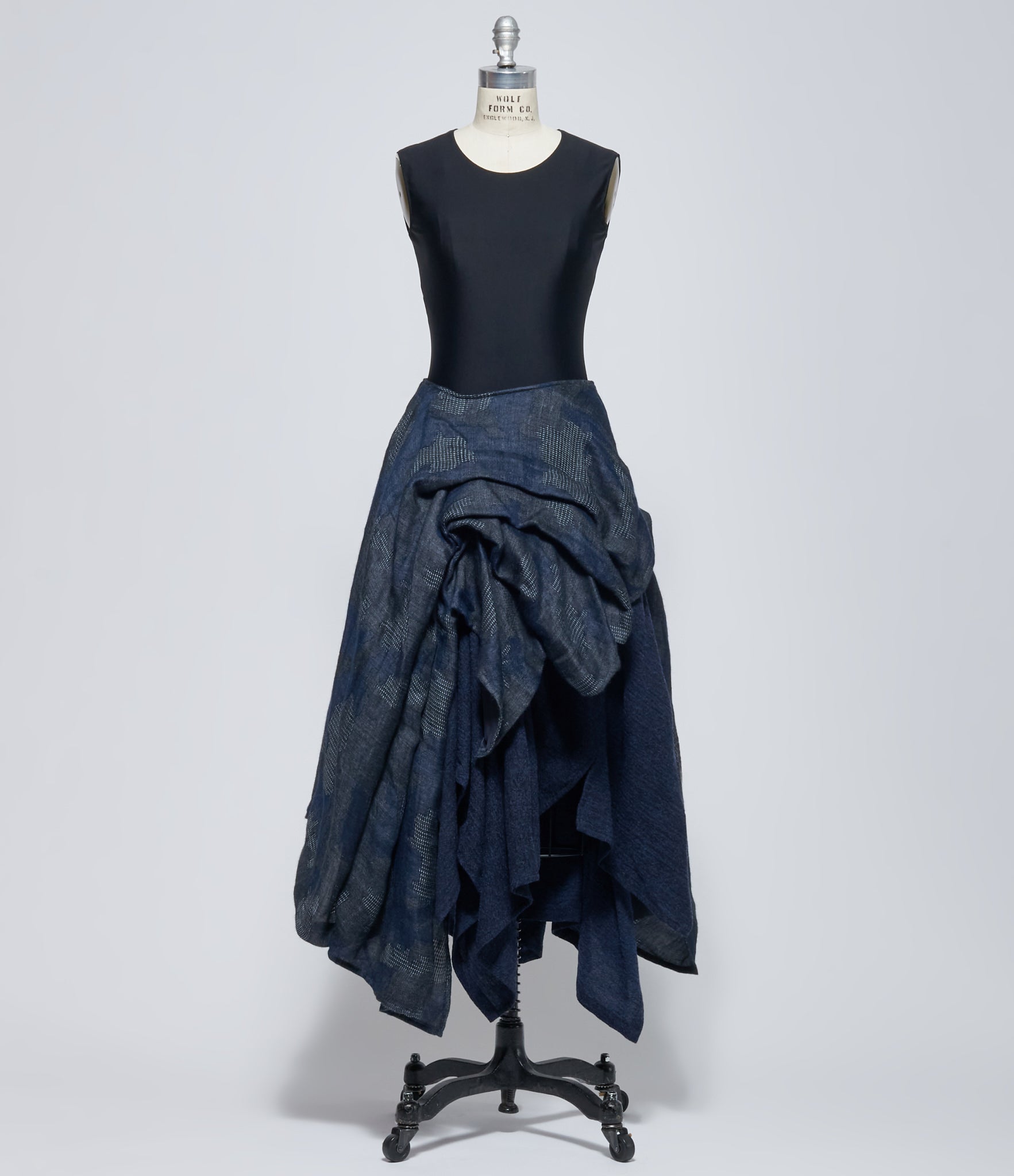 Yohji Yamamoto Women's Indigo Tucked Voluminous Linen Skirt