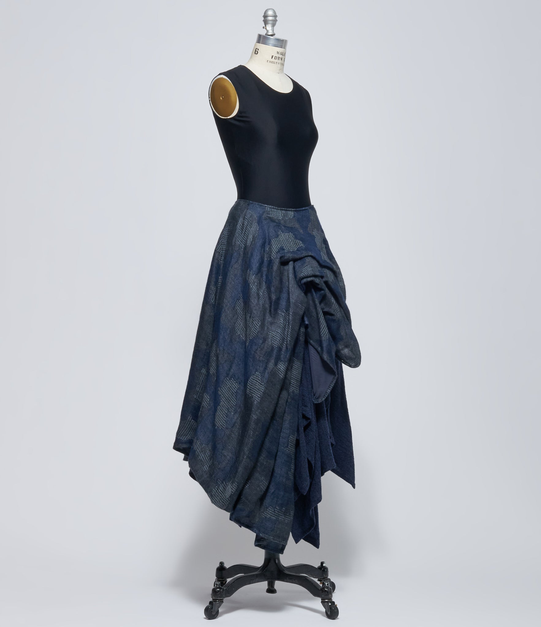 Yohji Yamamoto Women's Indigo Tucked Voluminous Linen Skirt