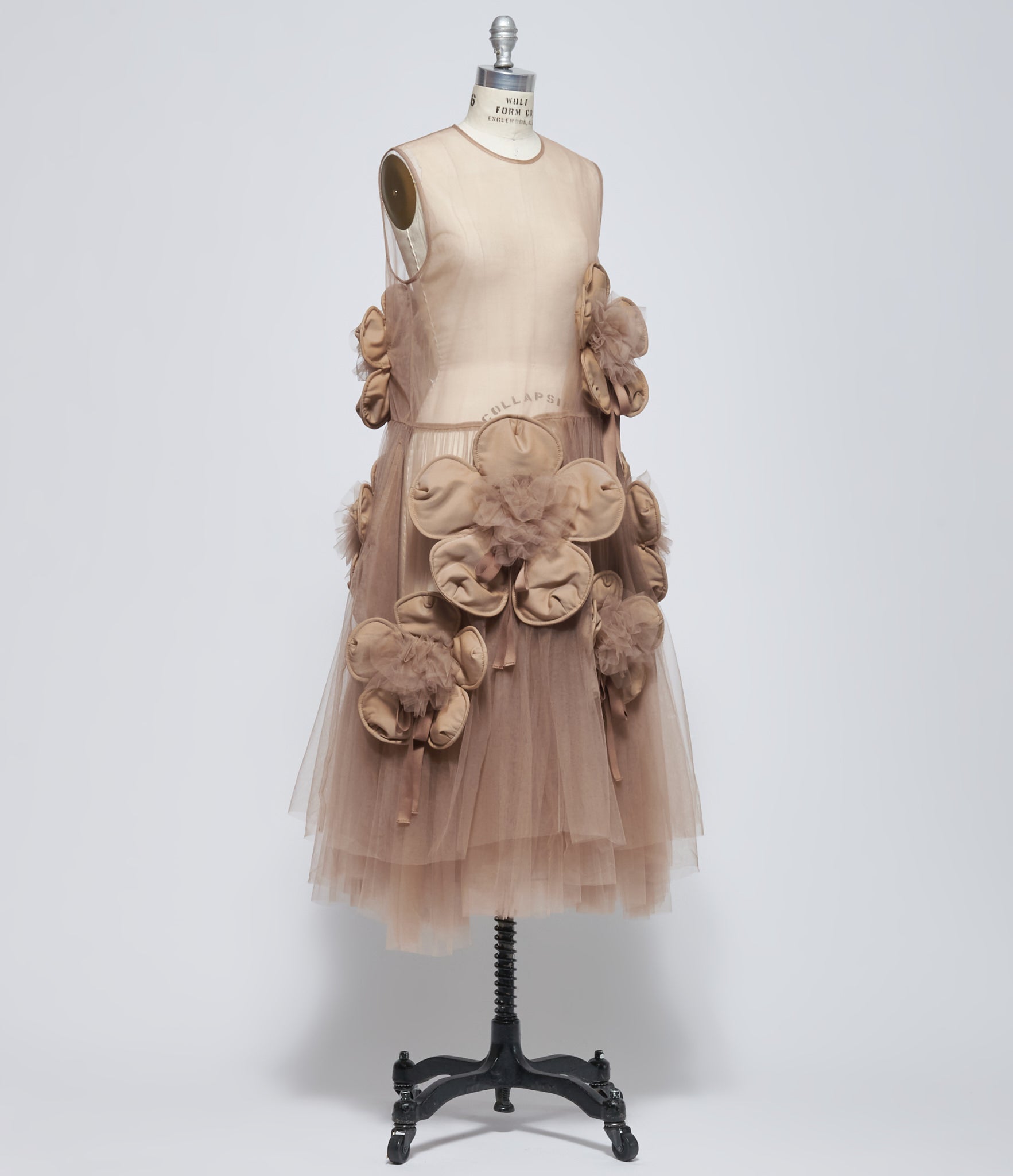 Noir Kei Ninomiya Women's Taupe Floral Appliqué Tulle Dress